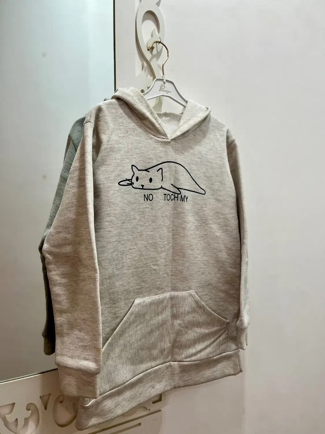 لباس زنانه|لباس|لنگرود, |دیوار