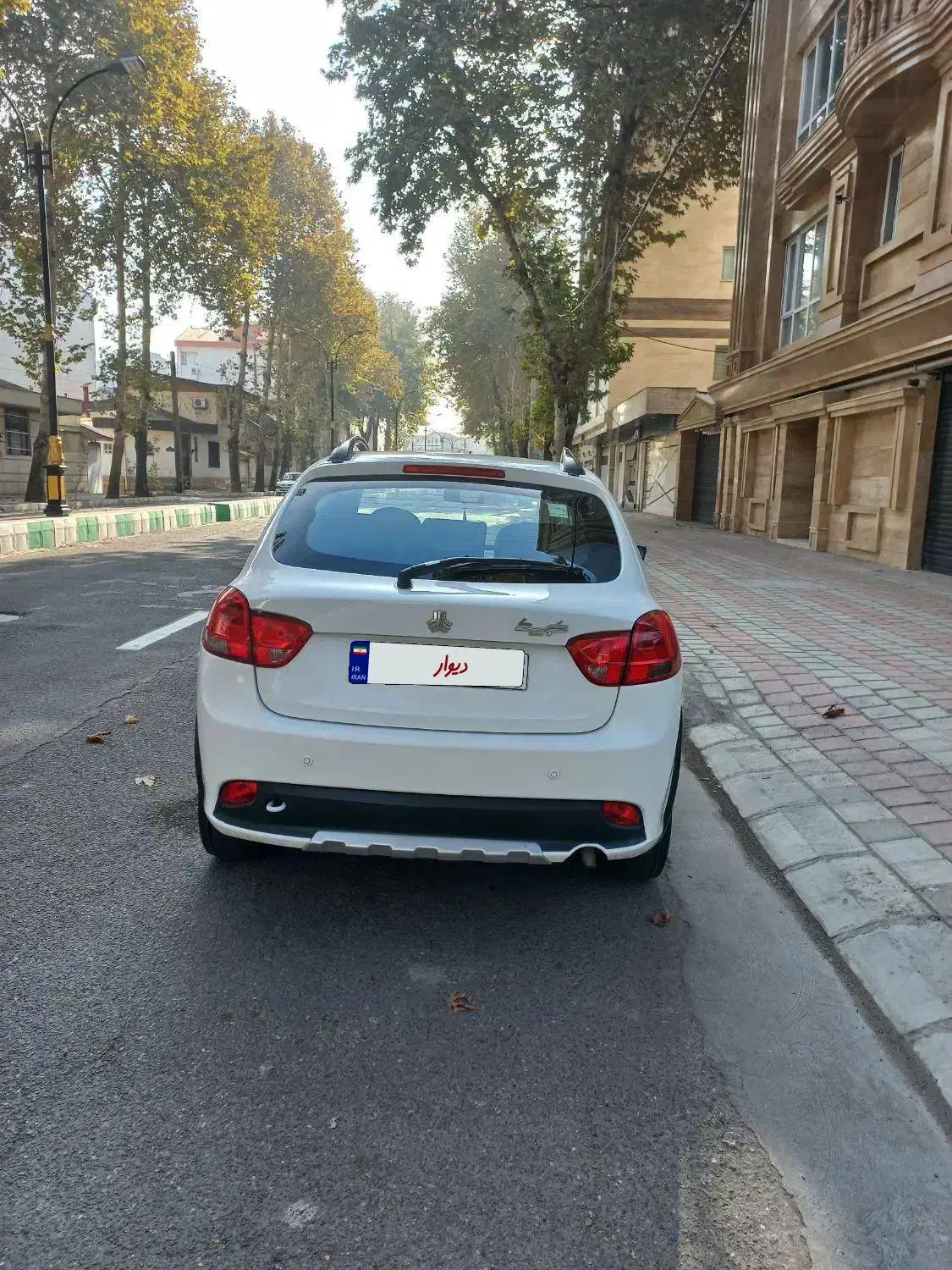 کوییک مدل۹۸بیرنگ|خودرو سواری و وانت|رشت, استقامت ۱|دیوار