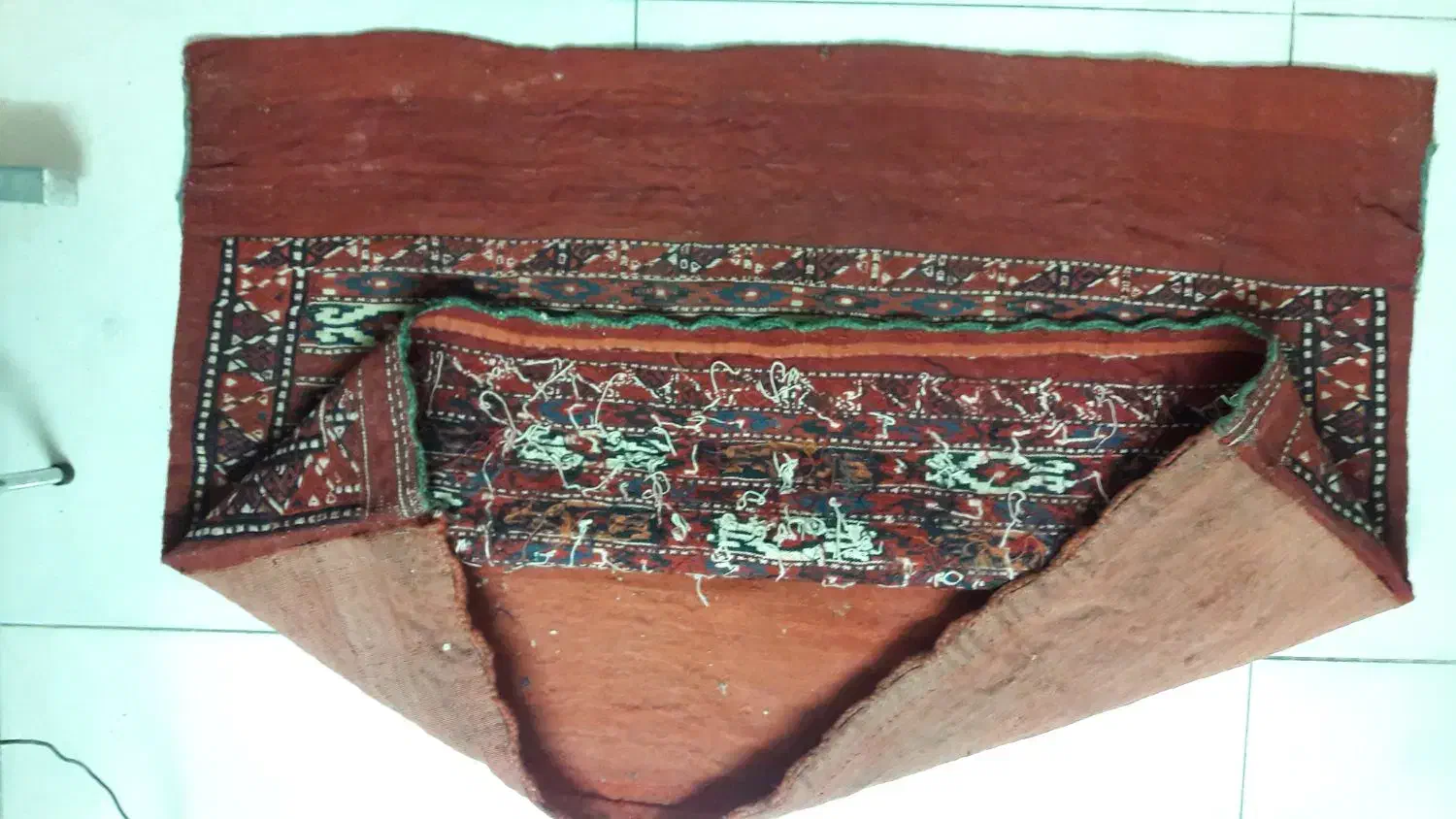 یک عدد رویه پشتی خیلی قدیمی|فرش|باغستان, |دیوار