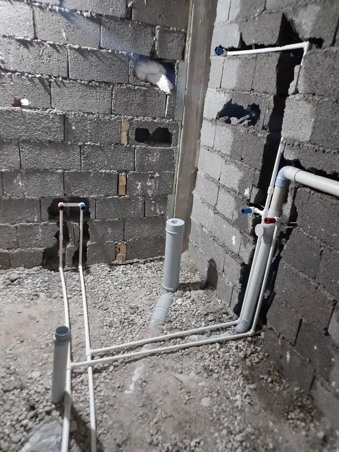 لوله کشی آب و فاضلاب خانگی و صنعتی|خدمات پیشه و مهارت|دلیجان, |دیوار