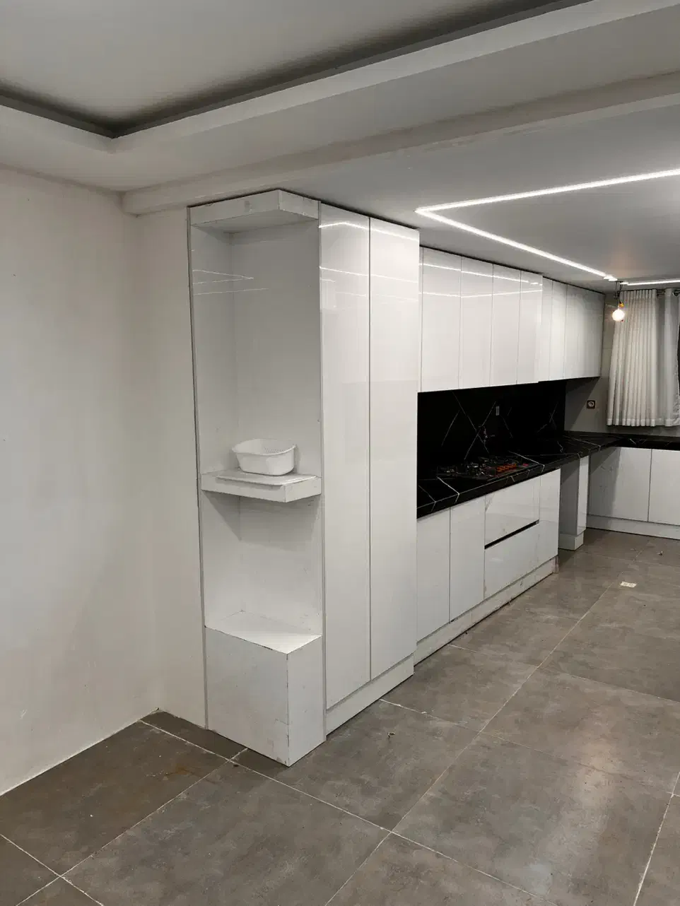 کابینت و کمددیواری|خدمات پیشه و مهارت|شیراز, باهنر|دیوار