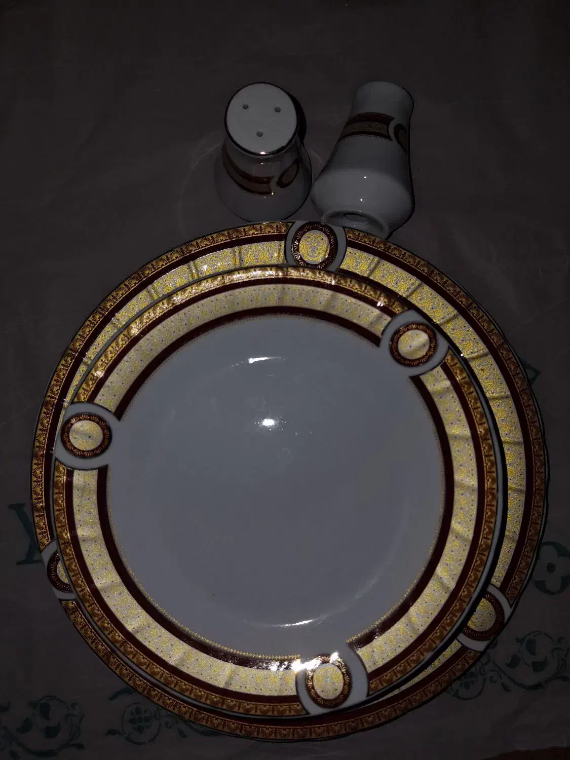 میوه خوری|ظروف سرو و پذیرایی|نیشابور, بلوار گلها|دیوار