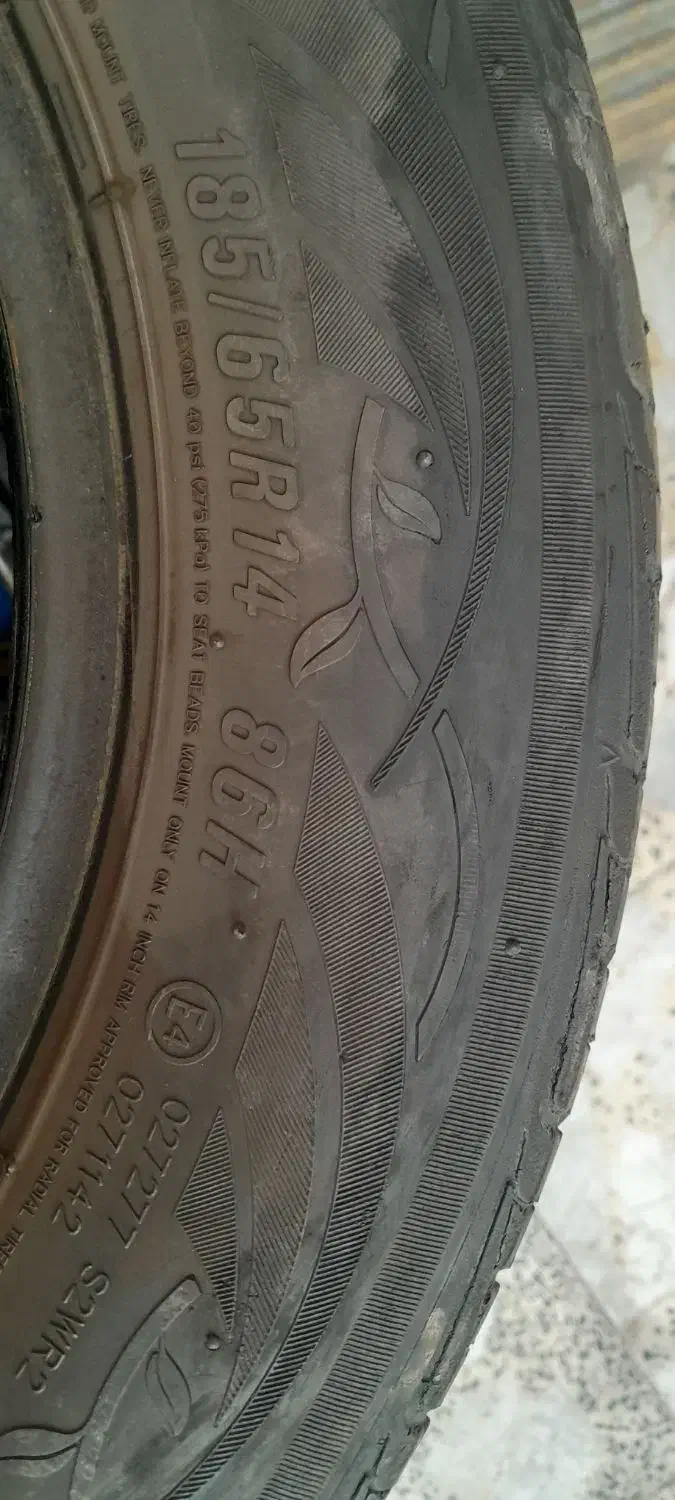 لاستیک ۱۴ خارجی|قطعات یدکی و لوازم جانبی|رشت, منظریه|دیوار