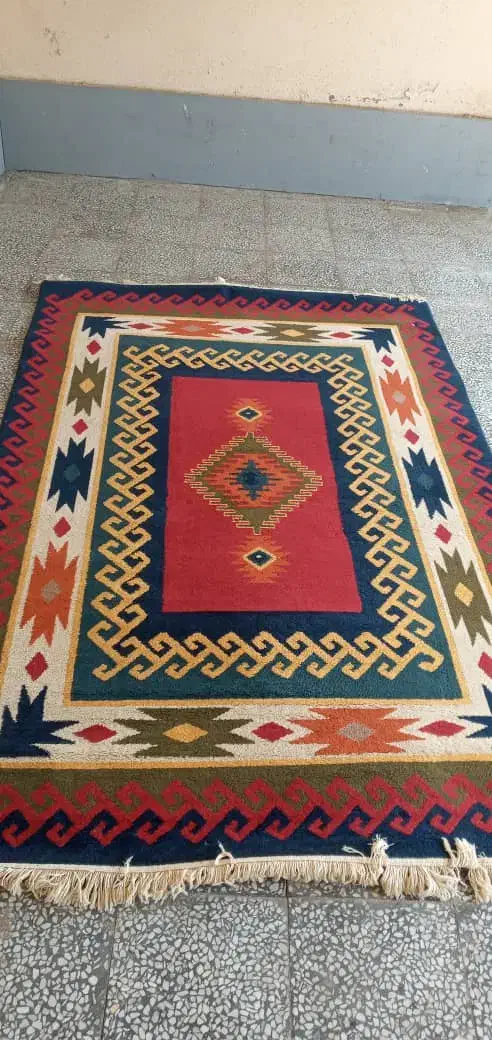 قالیچه ۴متری|فرش|رشت, کوی مهر|دیوار