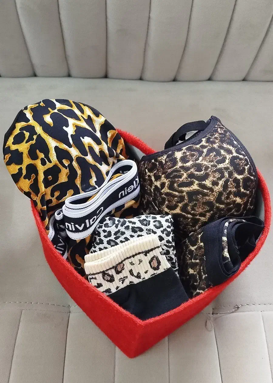 باکس ارزان هدیه روز زن|لباس|برخوار, |دیوار