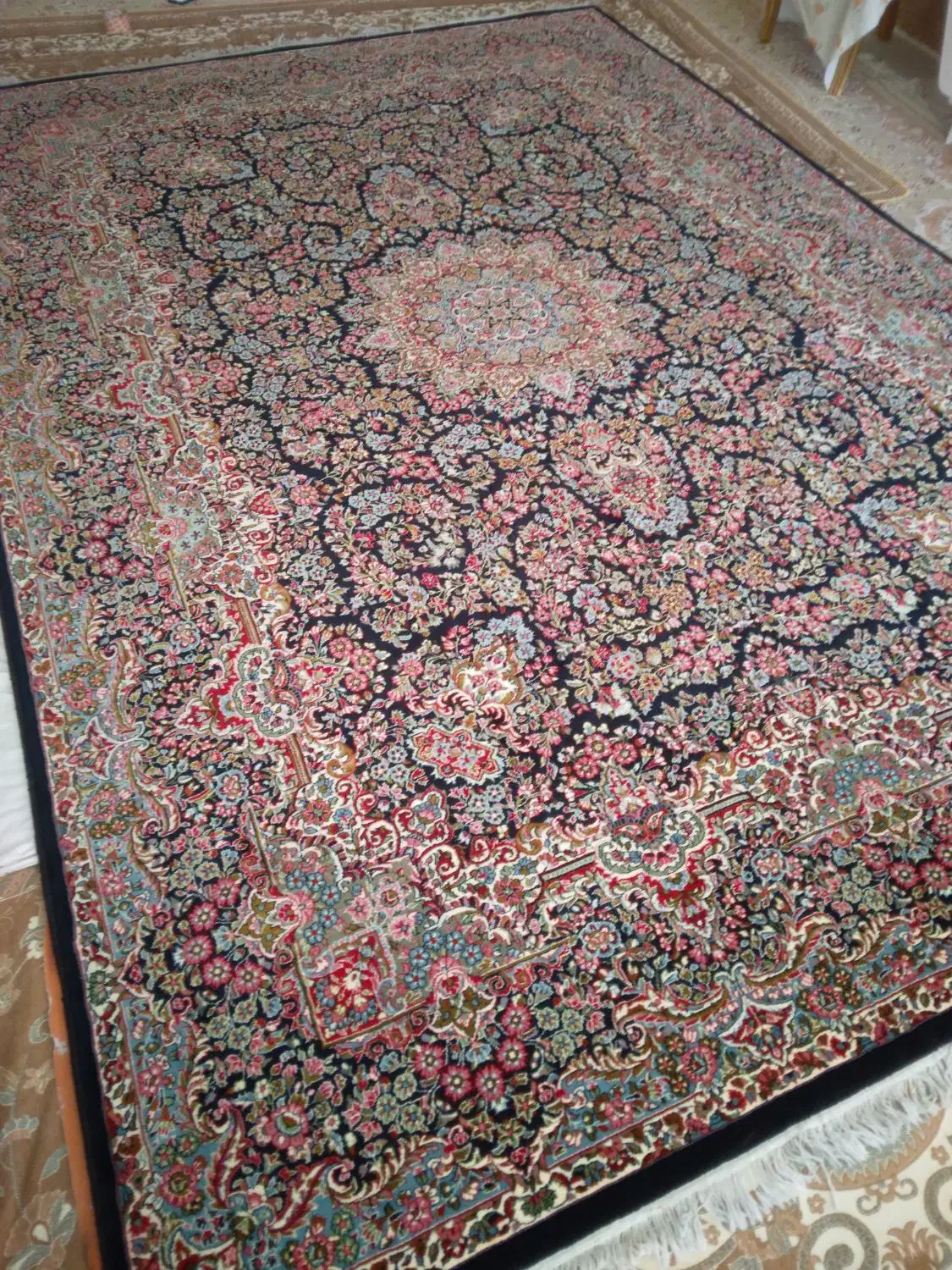 یک جفت فرش ۹متری تمام نخ ۲/۵در۳/۵|فرش|سبزوار, شرق کال عیدگاه|دیوار