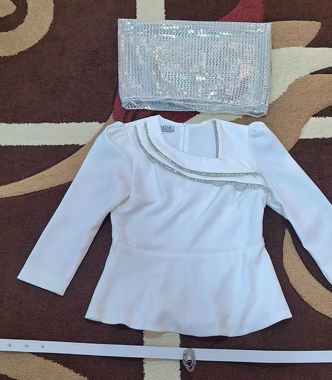 لباس دخترانه|لباس|دوگنبدان, |دیوار