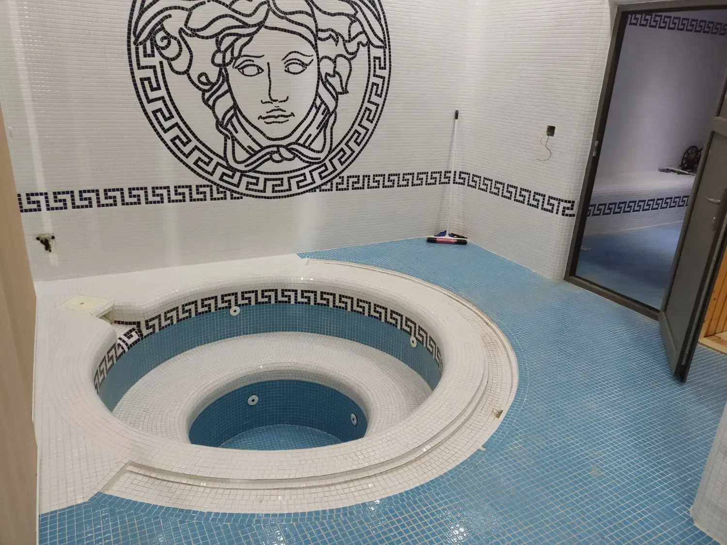 تاسیسات استخر موتورخانه شوفاژ رادیاتور لوله کشی|خدمات پیشه و مهارت|گنبد کاووس, |دیوار