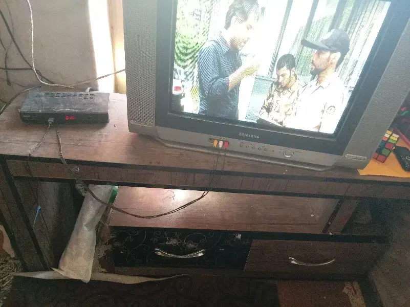 تلوزیون 21 اینچ سامسونگ|تلویزیون و پروژکتور|نجف‌آباد, امیرآباد|دیوار