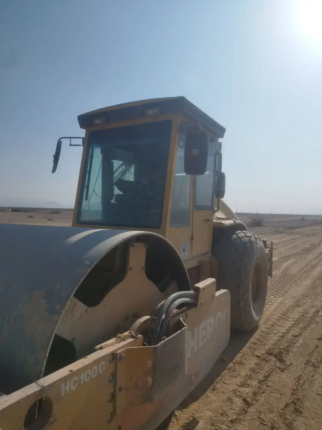 نیاز به راننده غلتک|خدمات حمل و نقل|بافق, |دیوار