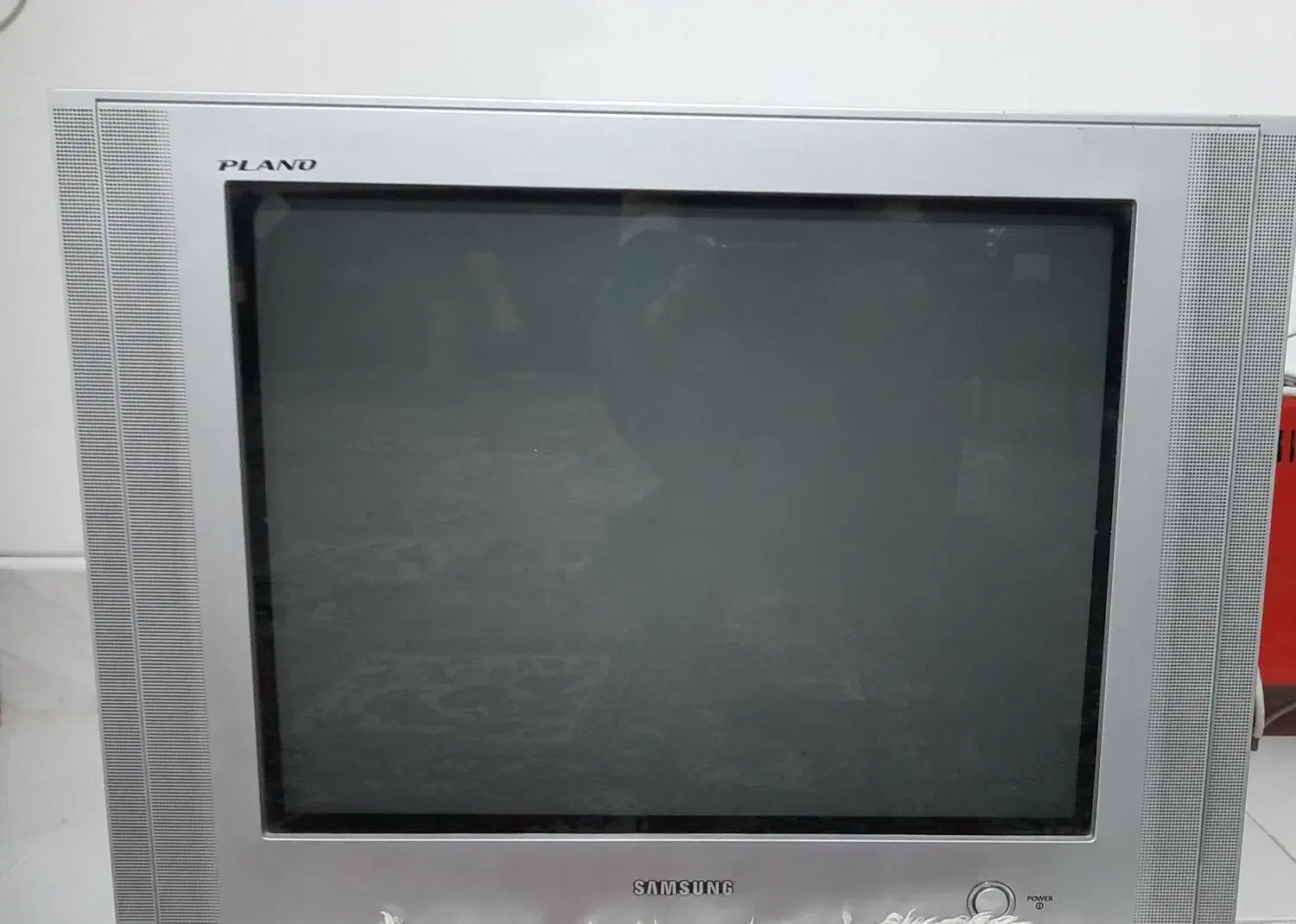 تلویزیون۲۱ اینچ سامسونگ|تلویزیون و پروژکتور|شاهین‌شهر, فدک|دیوار