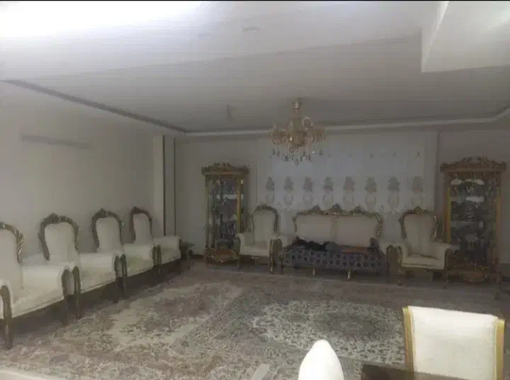 آپارتمان ۱۰۰ متری جنوبی سند دار / اتوبان آقابابایی|فروش آپارتمان|اصفهان, ملاصدرا|دیوار