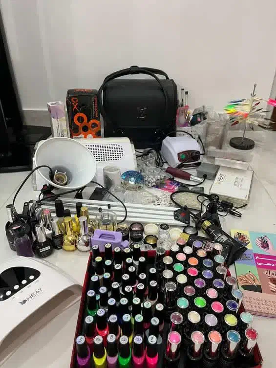 تمام لوازم ناخن صفرها صد موجود درحد نو|آرایشگاه و سالنهای زیبایی|گرگان, |دیوار