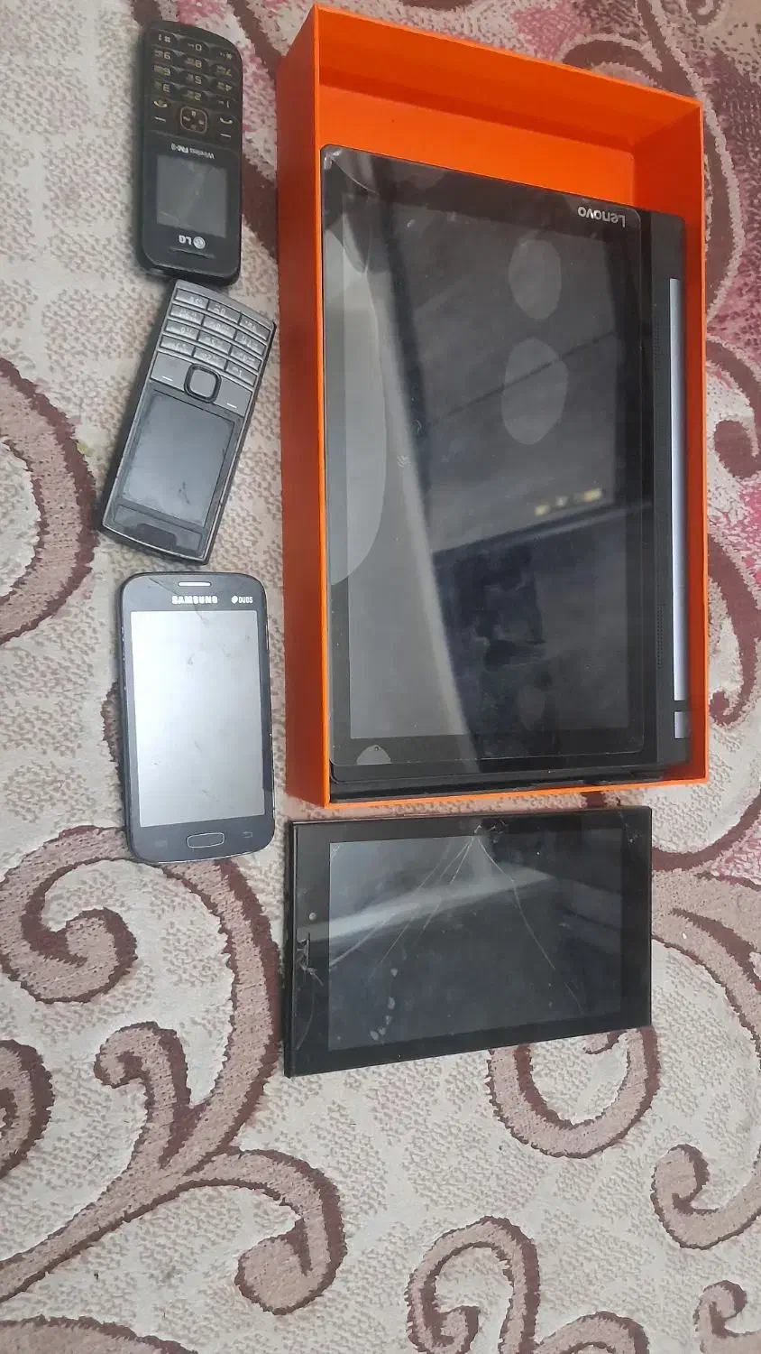 ۲ عدد تبلت|تبلت|مشکیندشت, |دیوار