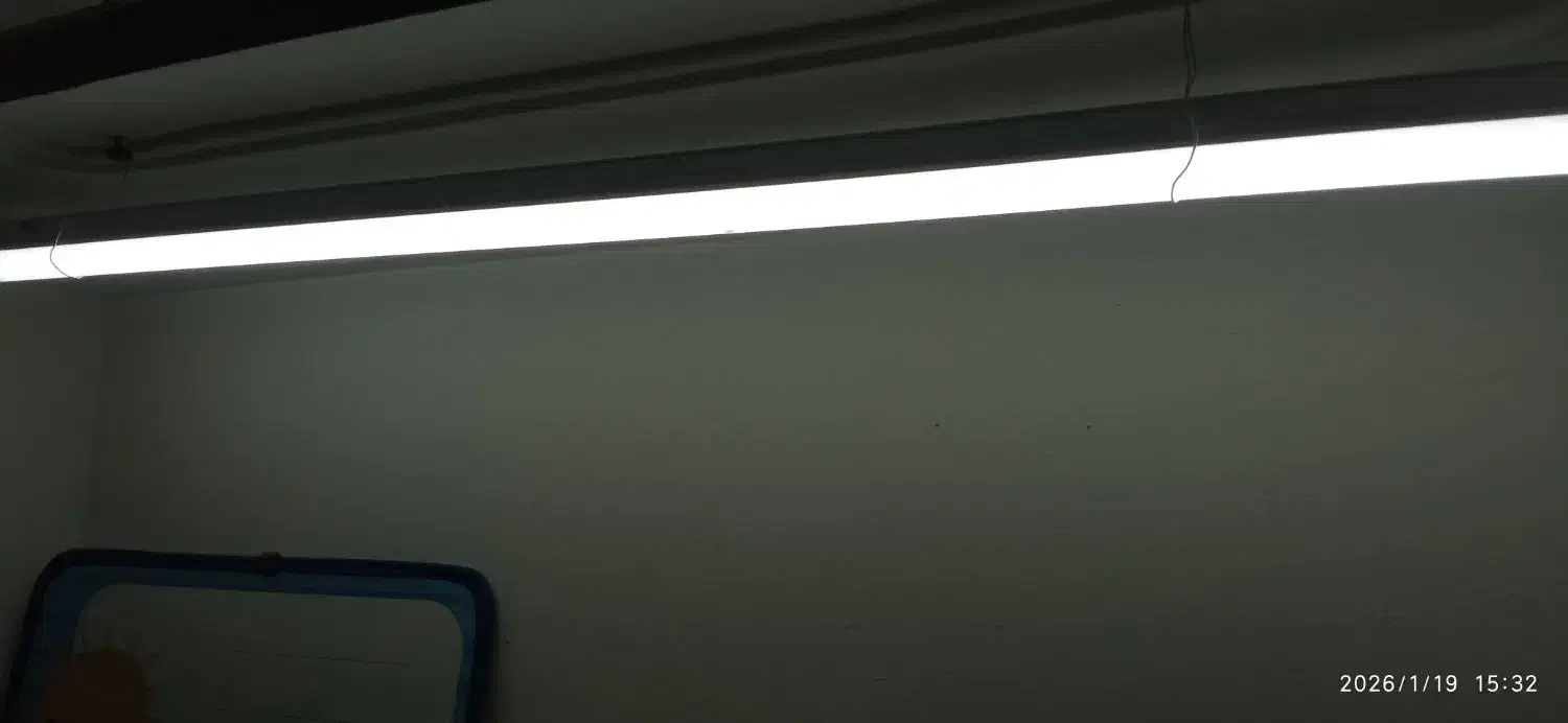 لامپ مهتابی خطی|لامپ و چراغ|گوراب زرمیخ, |دیوار