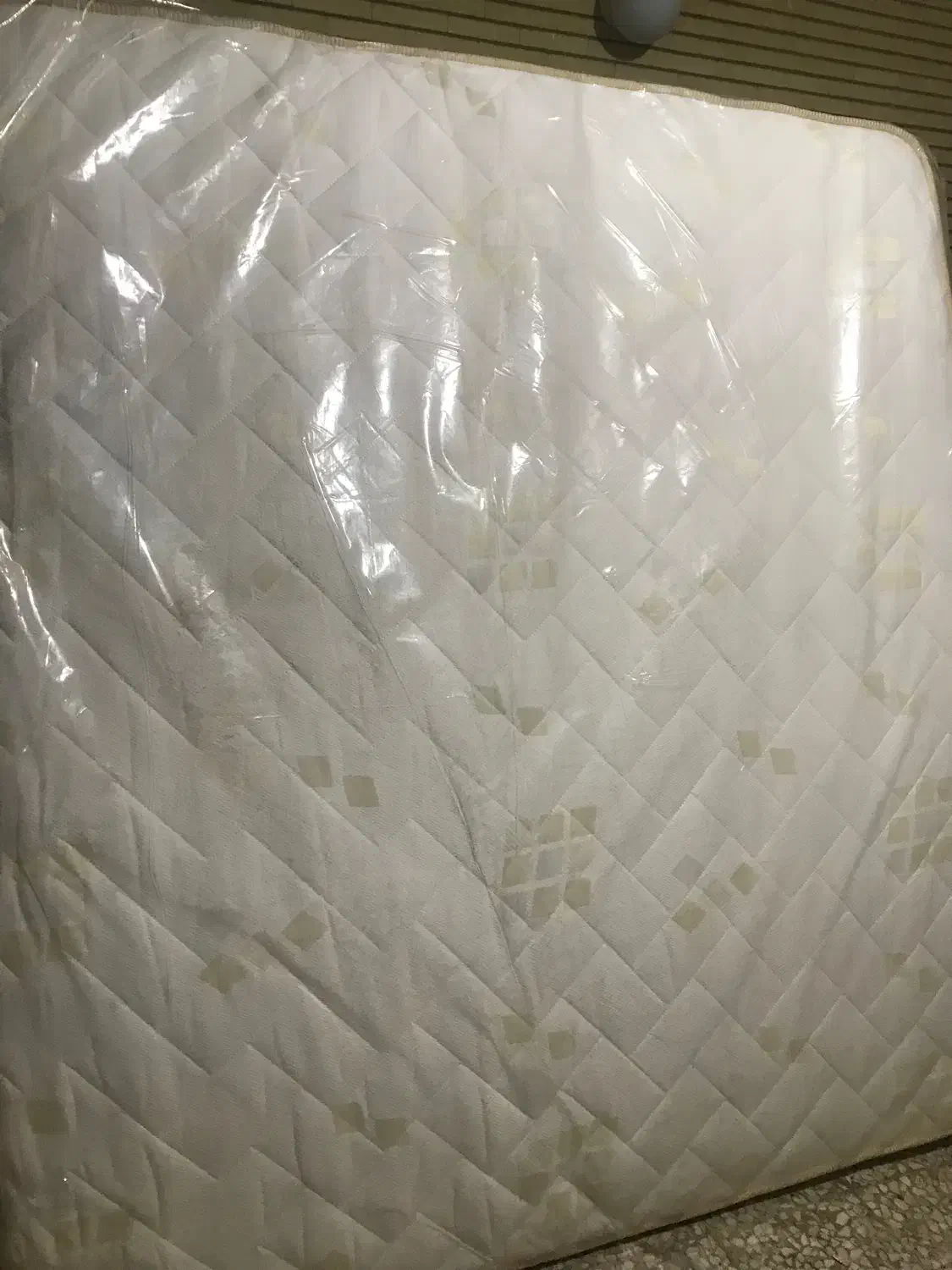 تشک دو نفره طبی فنری کارکرده ۲۰۰ در ۱۸۰|تشک تختخواب|اصفهان, گلزار|دیوار