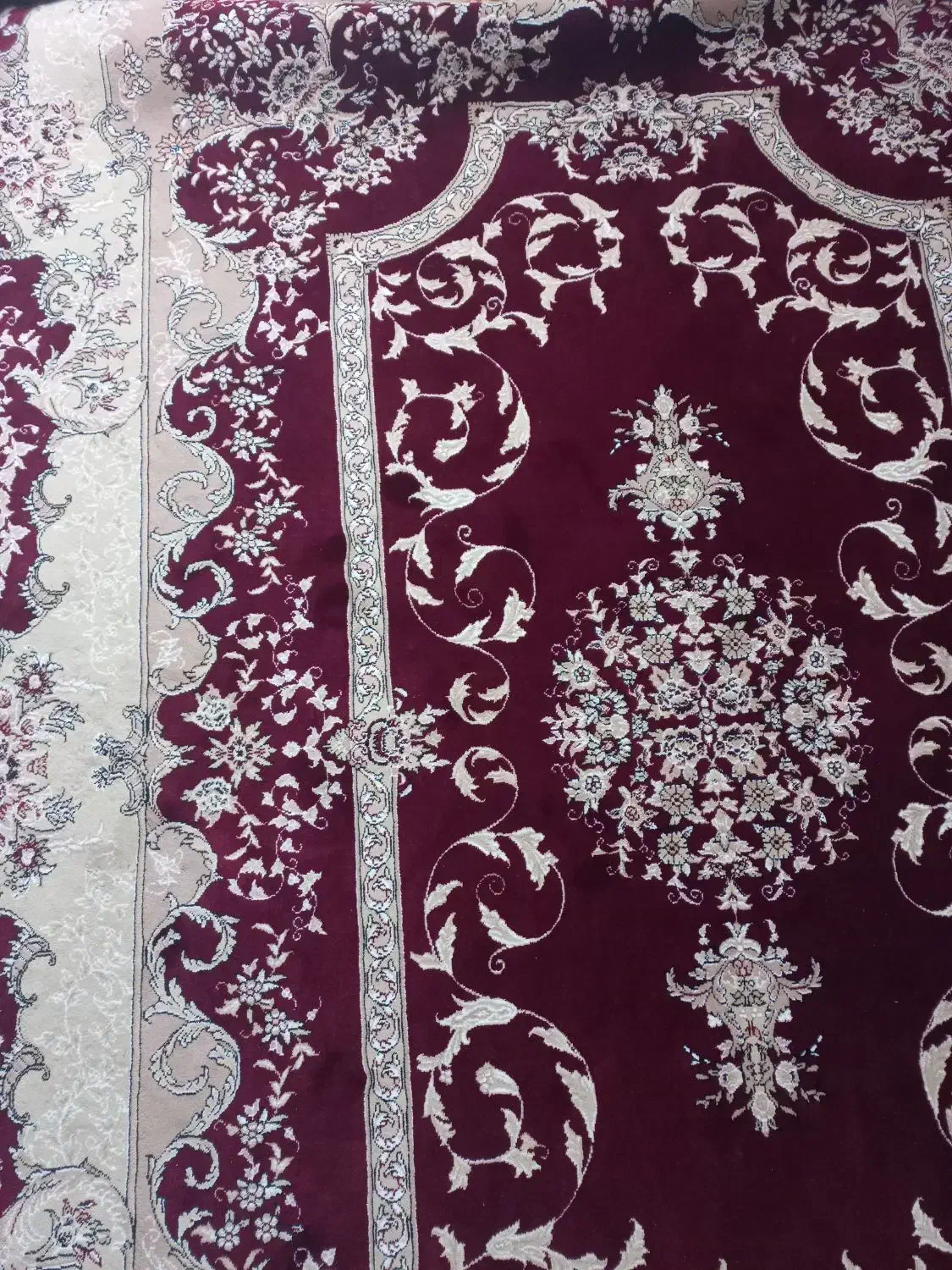 فرش ۶متری کاملا سالم|فرش|اراک, |دیوار