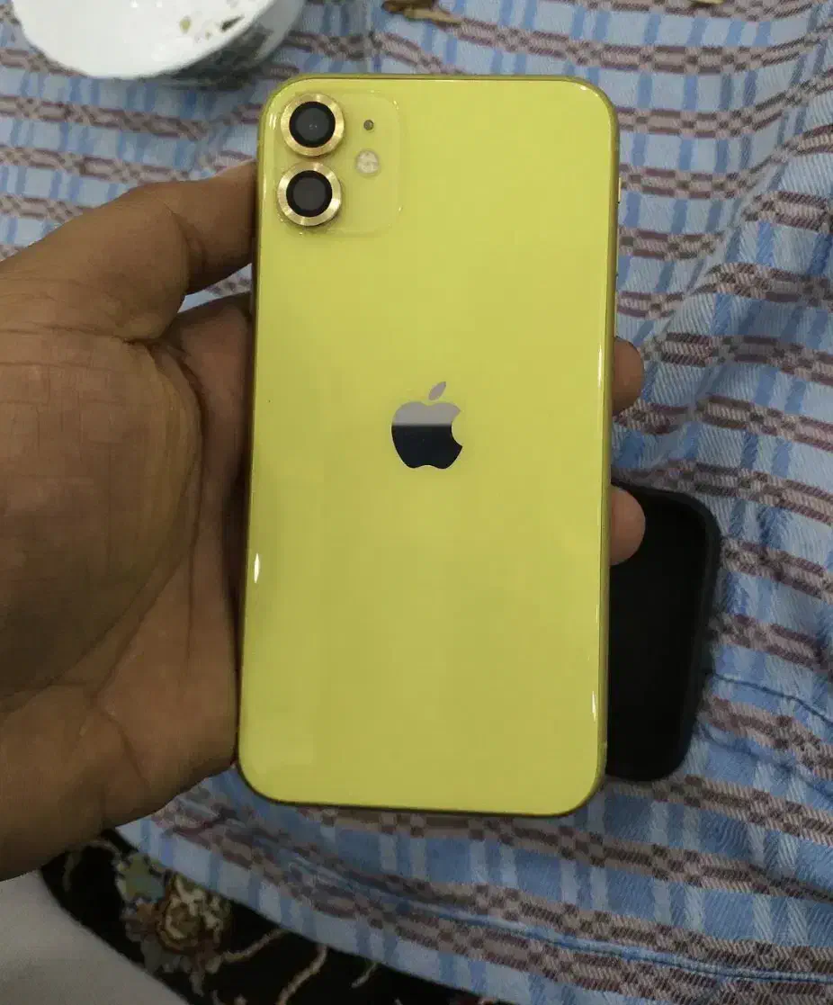 آیفون ۱۱ نرمال|موبایل|هشتگرد, هشتگرد قدیم|دیوار