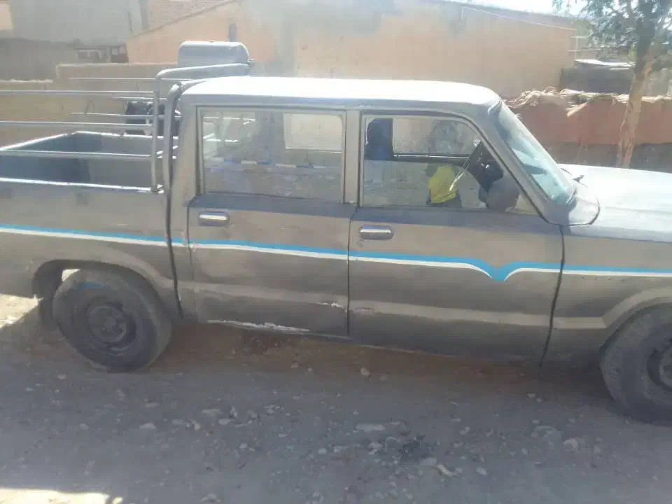 مزدا ۱۶۰۰|خودرو سواری و وانت|ملکشاهی, |دیوار