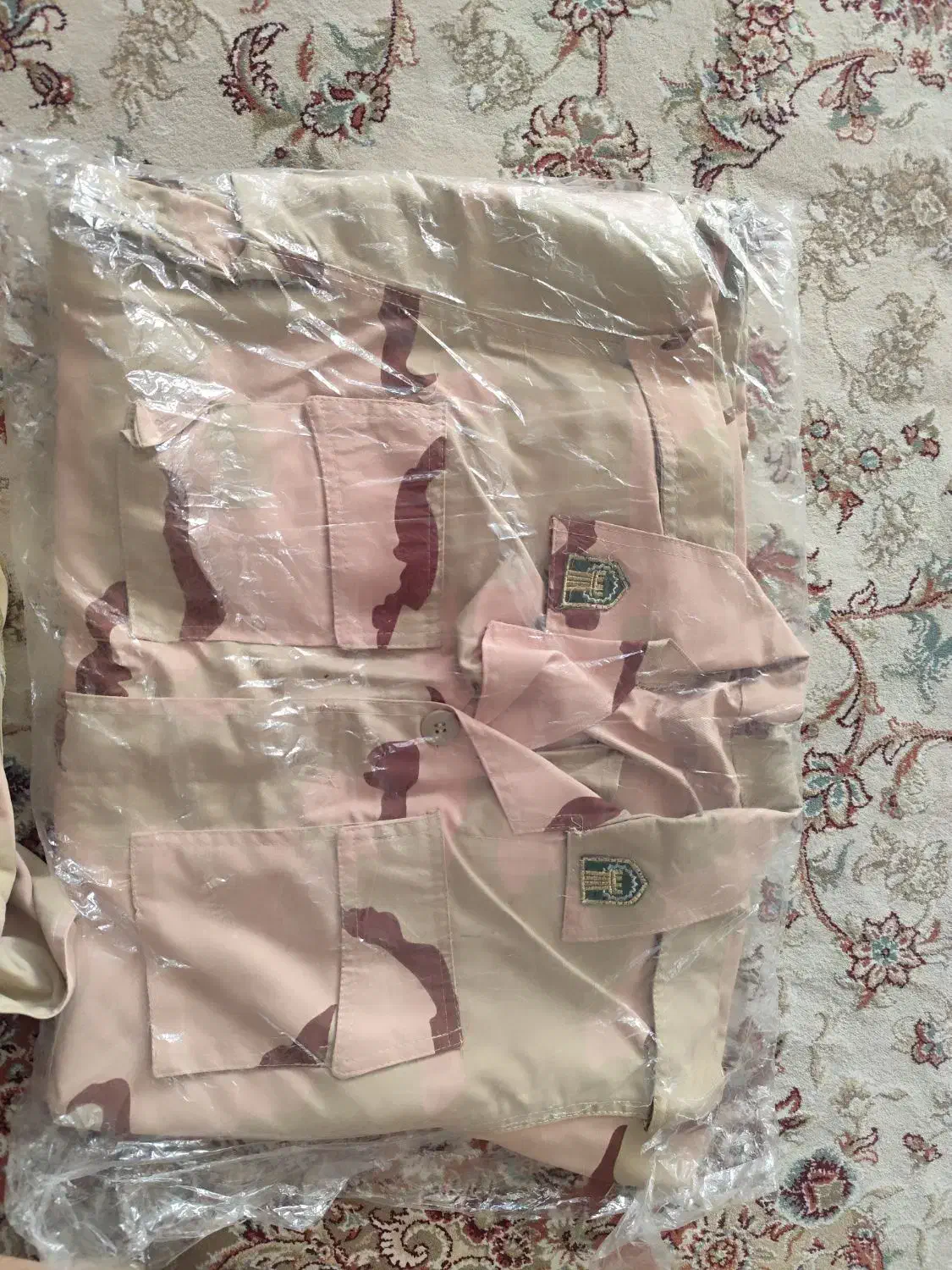 لباس سربازی|لباس|خرم‌آباد, |دیوار