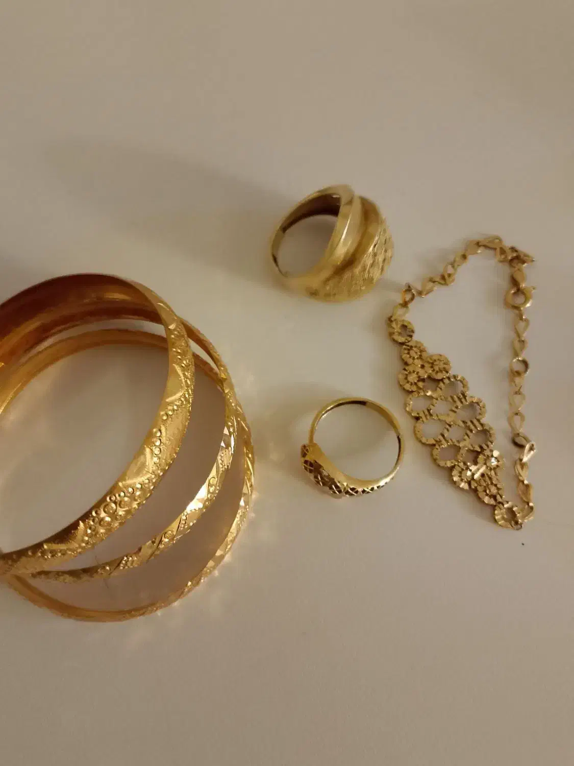 النگو و گوشواره طلا|جواهرات|کوهدشت, |دیوار