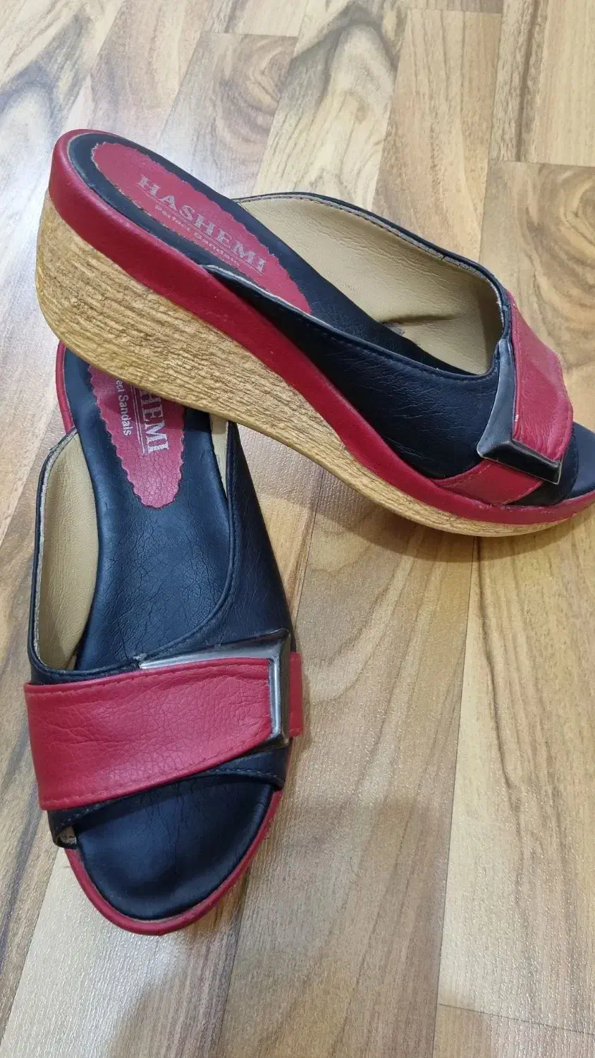 صندل دمپایی سایز ۳۹ سالم و تمیز|کیف، کفش، کمربند|تبریز, |دیوار