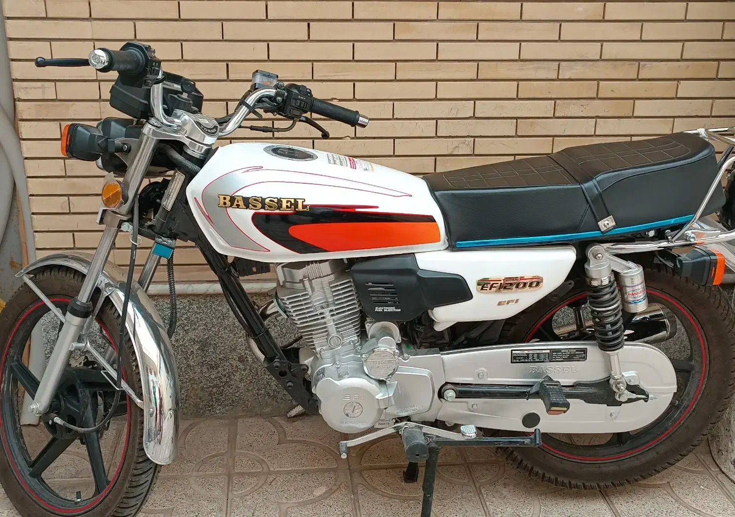 موتور|موتورسیکلت|سراب, |دیوار