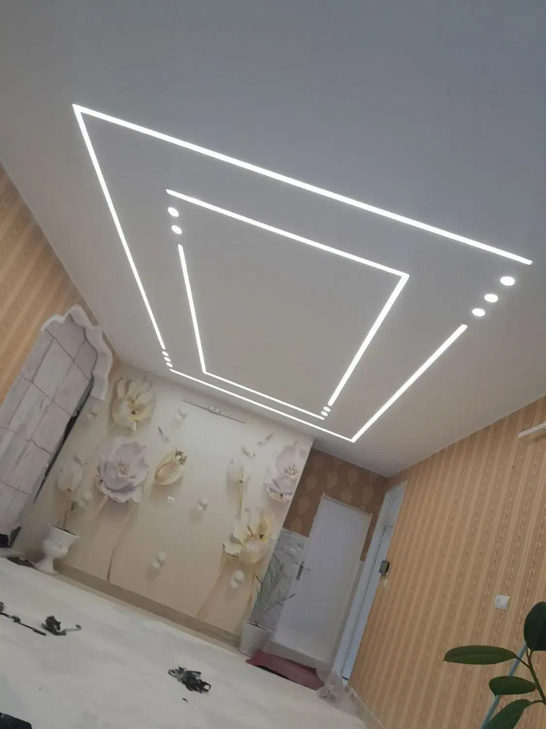 نقاشی ساختمان با اکیبی مجرب و کاربلد|مصالح و تجهیزات ساختمان|سراب, |دیوار