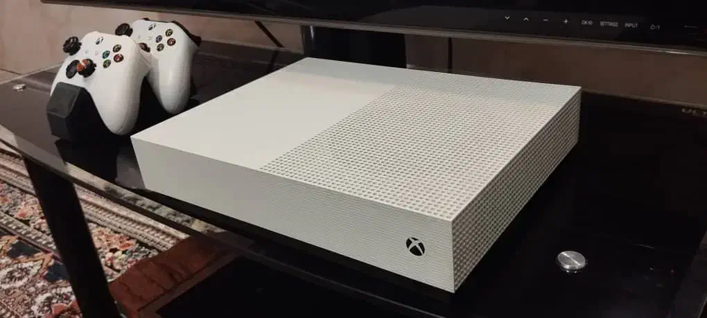Xbox one s جفت دسته|کنسول، بازی ویدئویی و آنلاین|خرامه, |دیوار