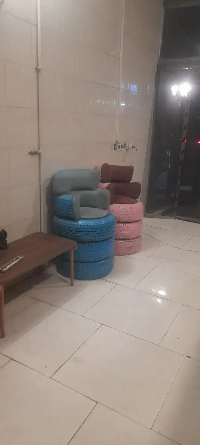 صندلی|صندلی و نیمکت|مشهد, زمانه|دیوار