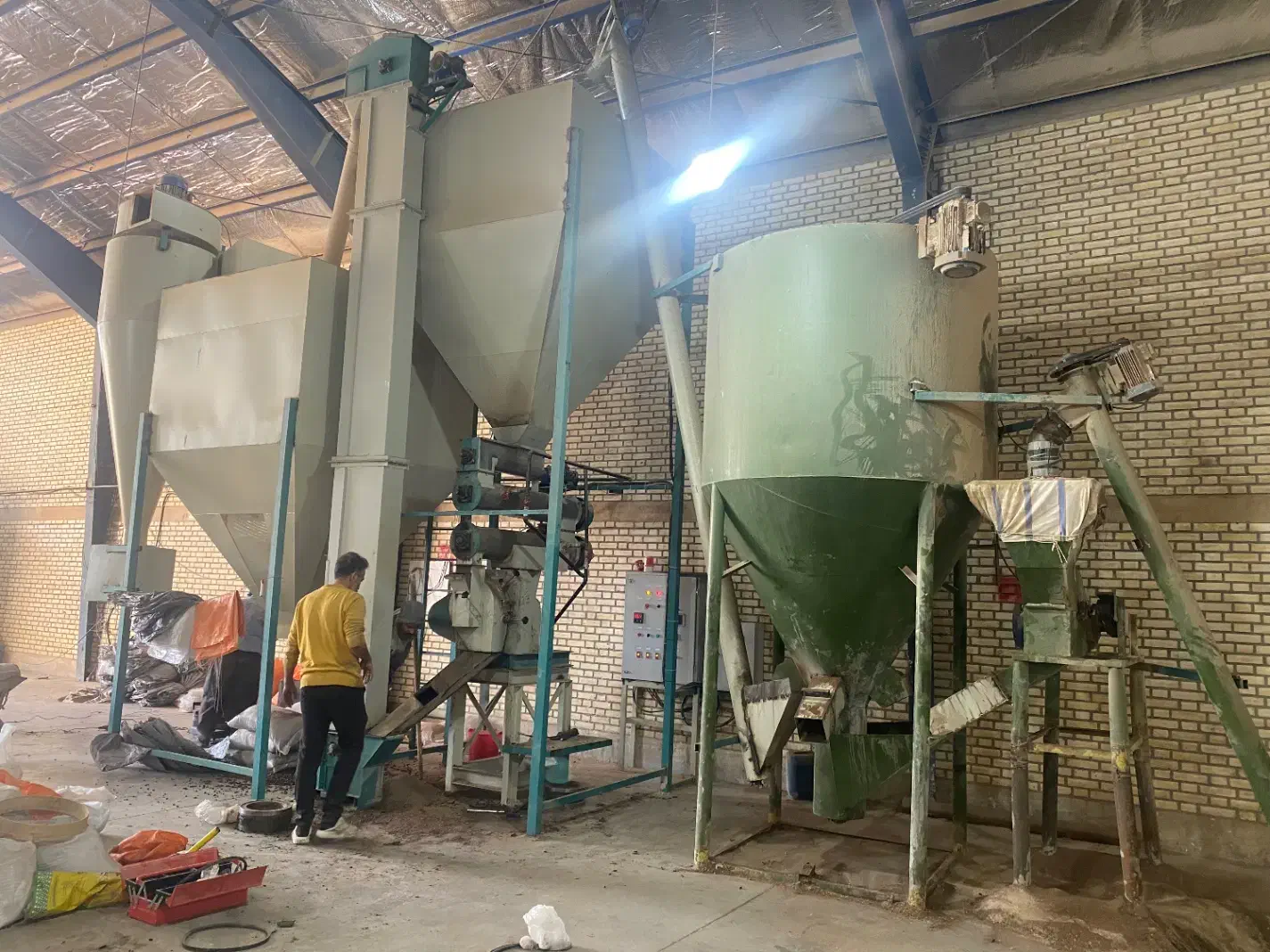 فروش ویژه خوراک دان|حیوانات مزرعه|قم, چهار مردان|دیوار