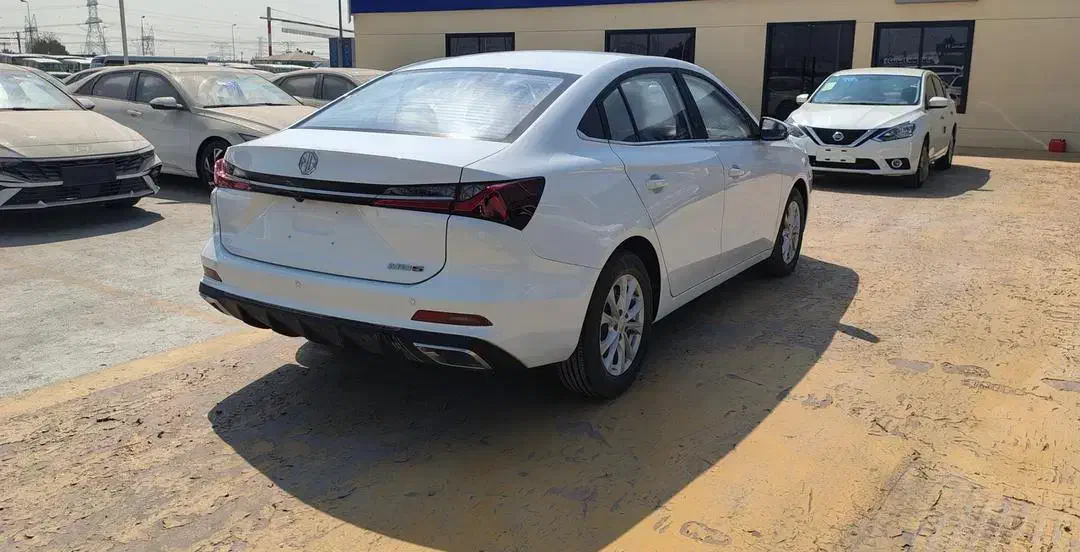 mg5 مدل 2024 صفر کیلو متر کف گمرک جهت فروش|خودرو سواری و وانت|حمیدیه, |دیوار