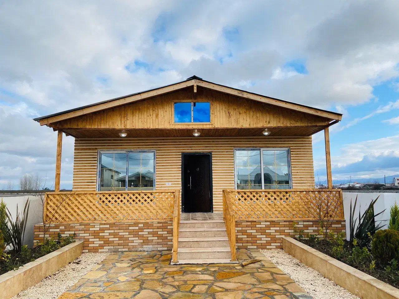 ویلا باغ همکف 250 متری شهرک برند نماچوب|فروش خانه و ویلا|گمیشان, |دیوار