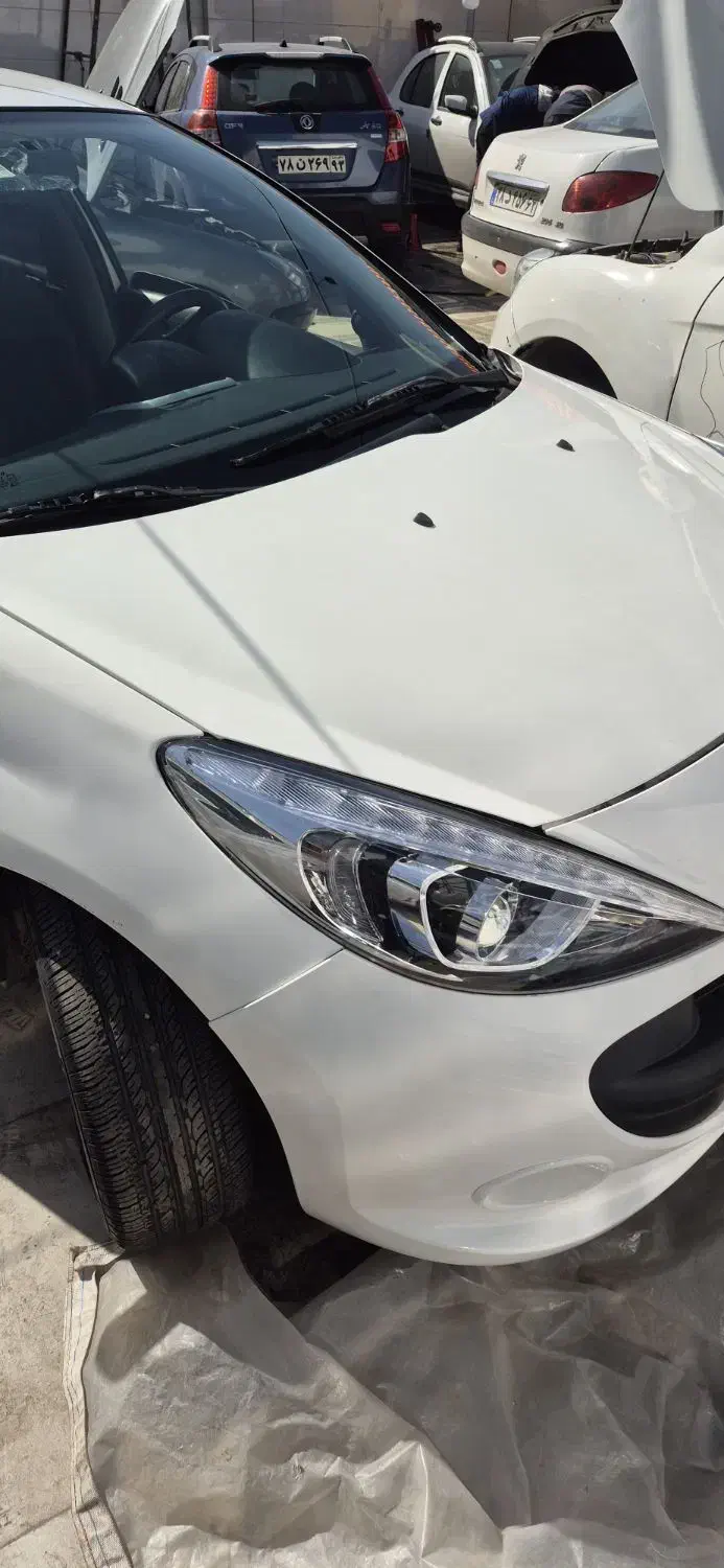 ۲۰۷‌ مدل ۹۶|خودرو سواری و وانت|شیراز, لب آب|دیوار