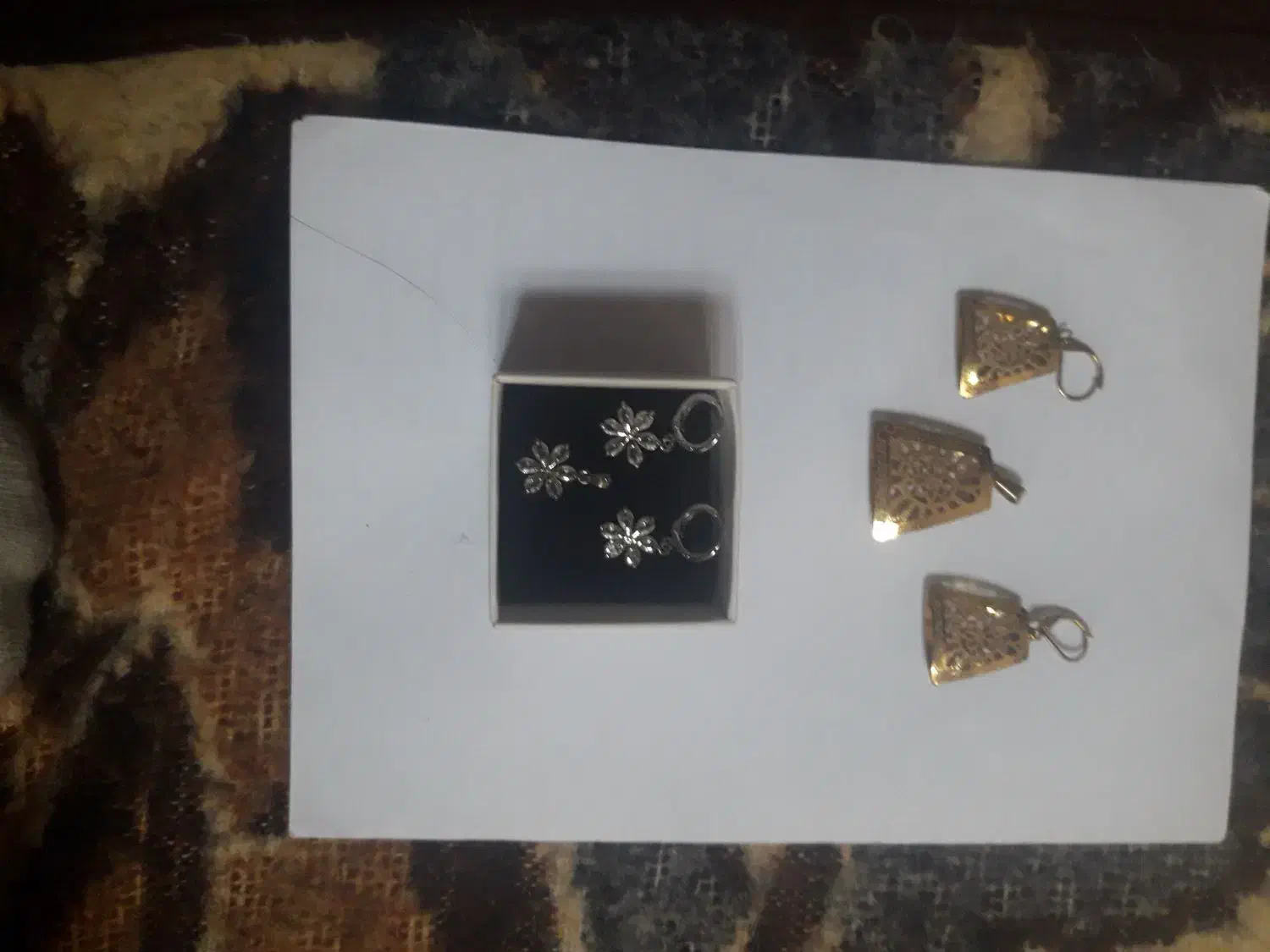 گوشواره ی نقره و مصنوعی|جواهرات|تبریز, |دیوار