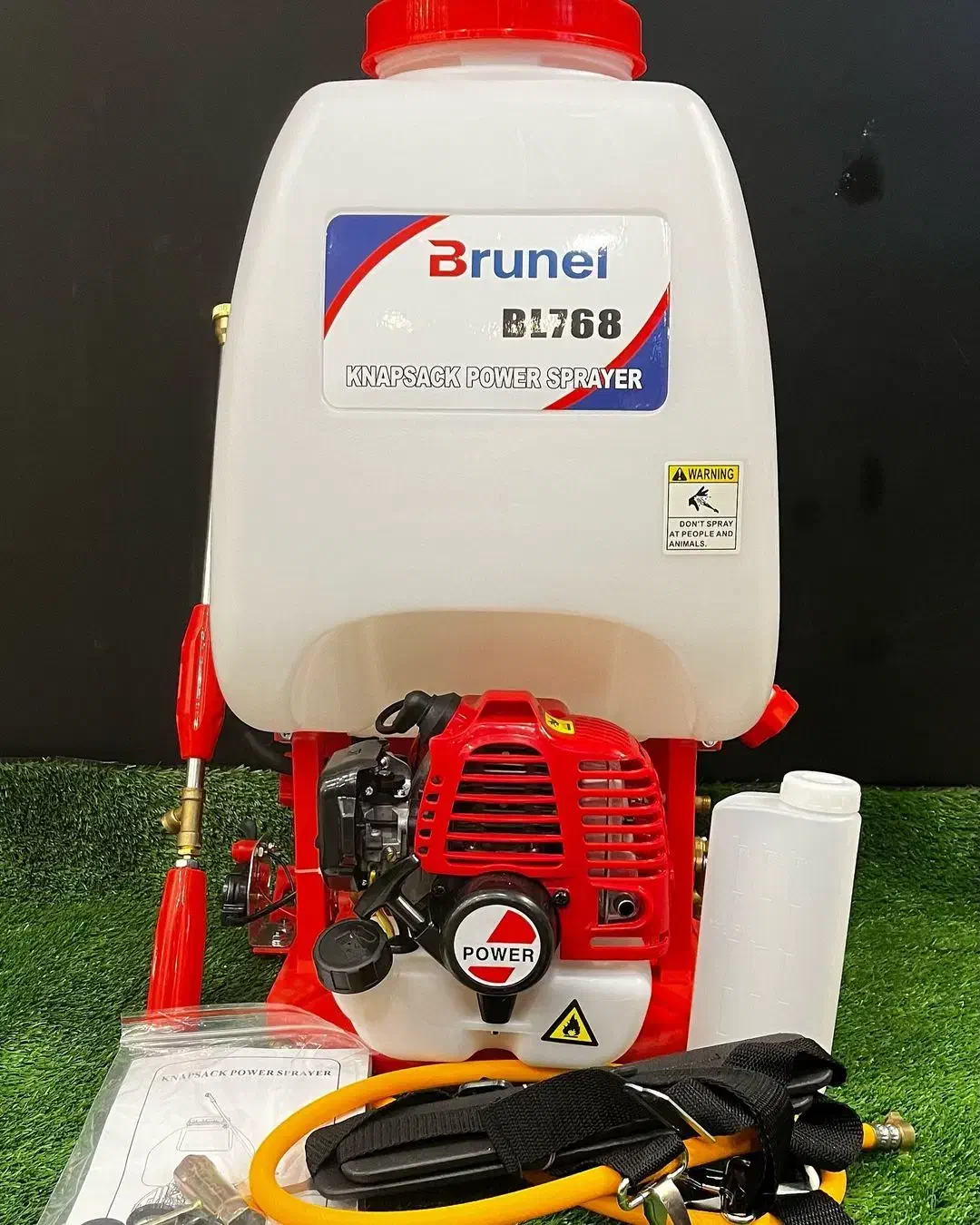 سمپاش پشتی موتوری بنزینی 25لیتری سم پاش برند برونل|ابزارآلات|مشهد, نوید|دیوار