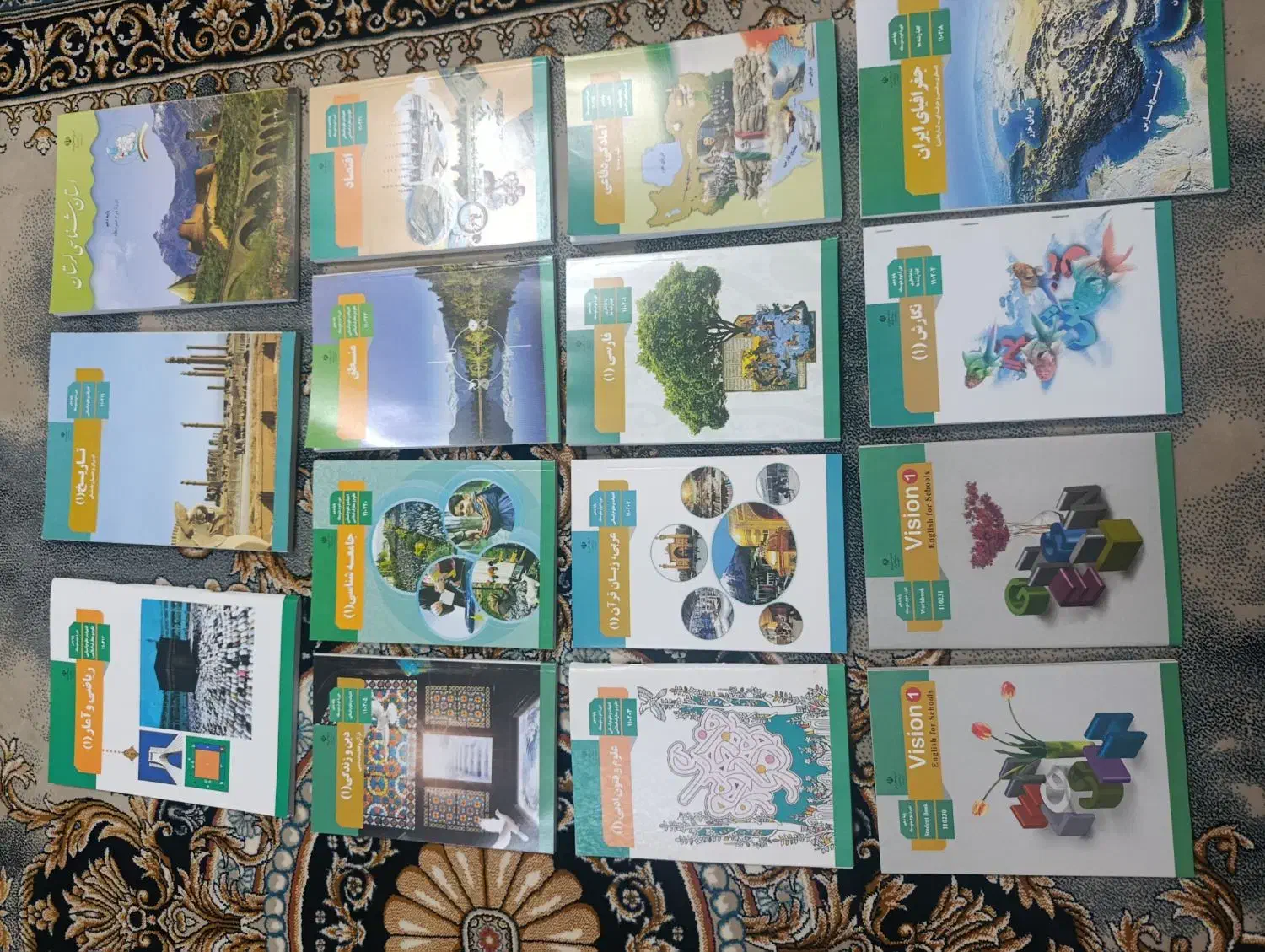 کتاب های دهم انسانی چاپ 1404|کتاب و مجله آموزشی|بروجرد, |دیوار