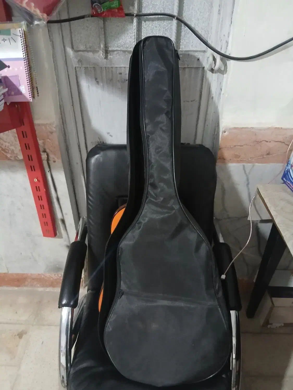 گیتار|گیتار، بیس، امپلیفایر|قوچان, |دیوار