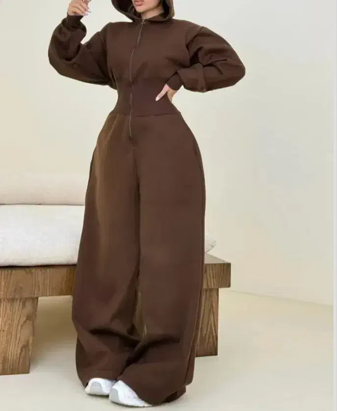 اورال شیک و زمستانی|لباس|دلوار, |دیوار