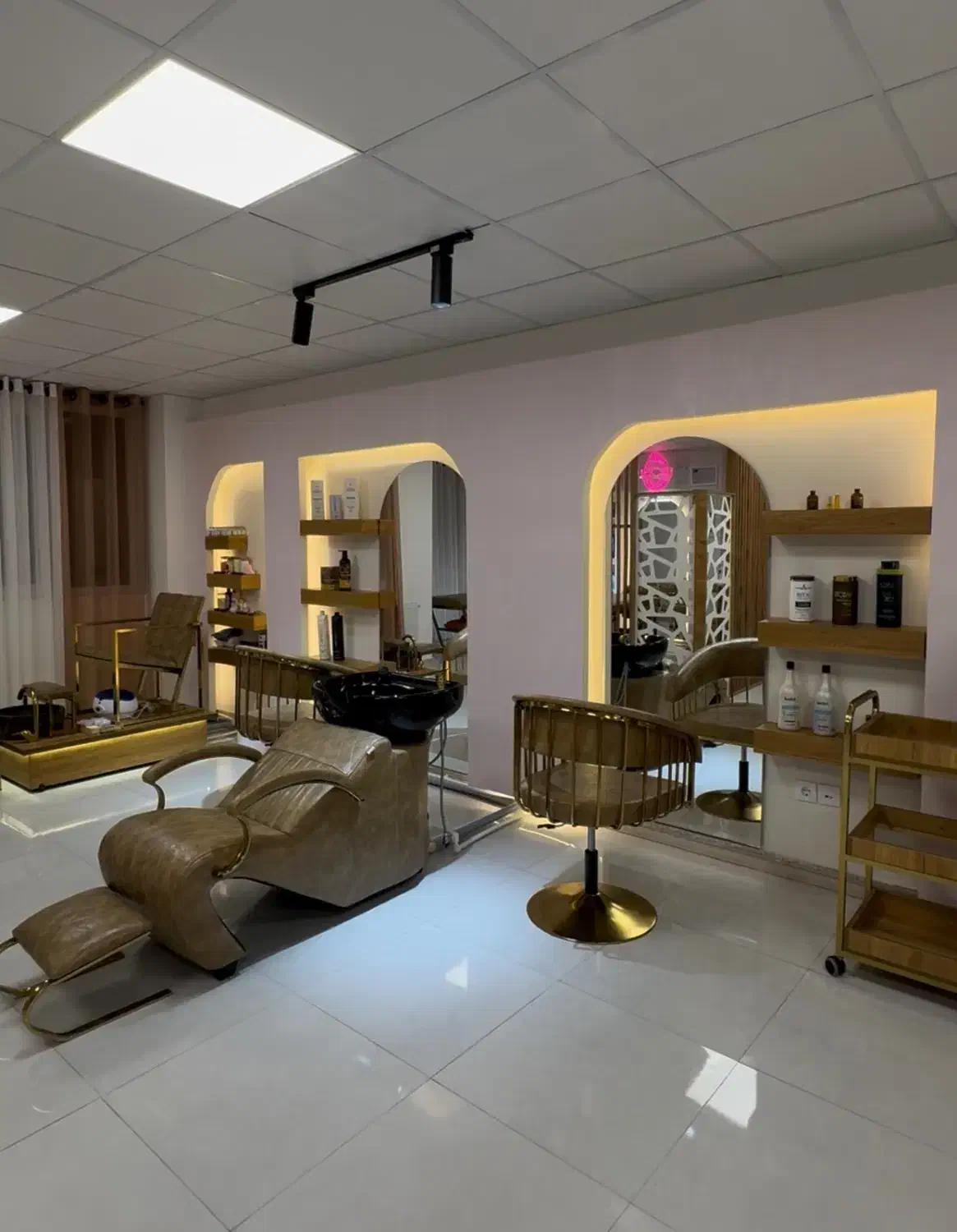 جذب نیرو|استخدام درمانی، زیبایی، بهداشتی|نظرآباد, نظرآباد|دیوار