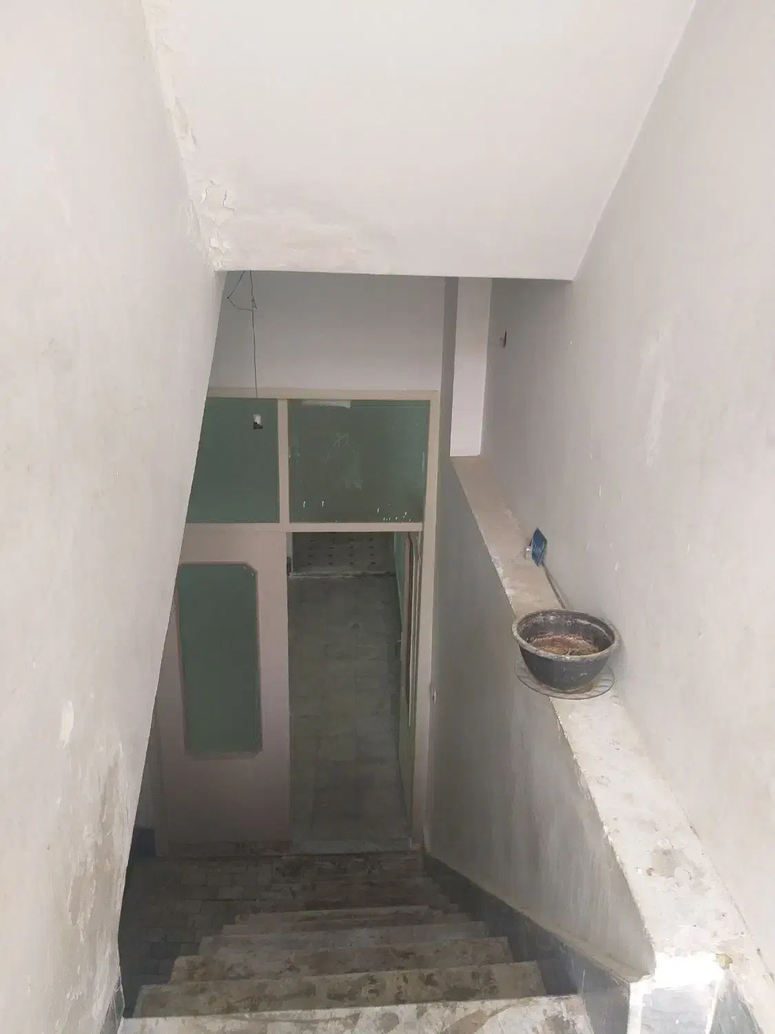 رهن و اجاره زیر زمین بدونه خاب ۴۵متری نواب ک ۱۲|اجارهٔ خانه و ویلا|قم, فرهنگیان و شهربانی|دیوار