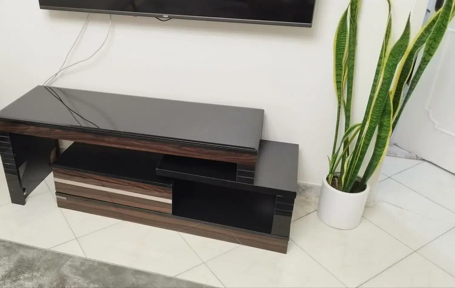 میز تلوزیون|میز تلویزیون|تهران, آسمان|دیوار