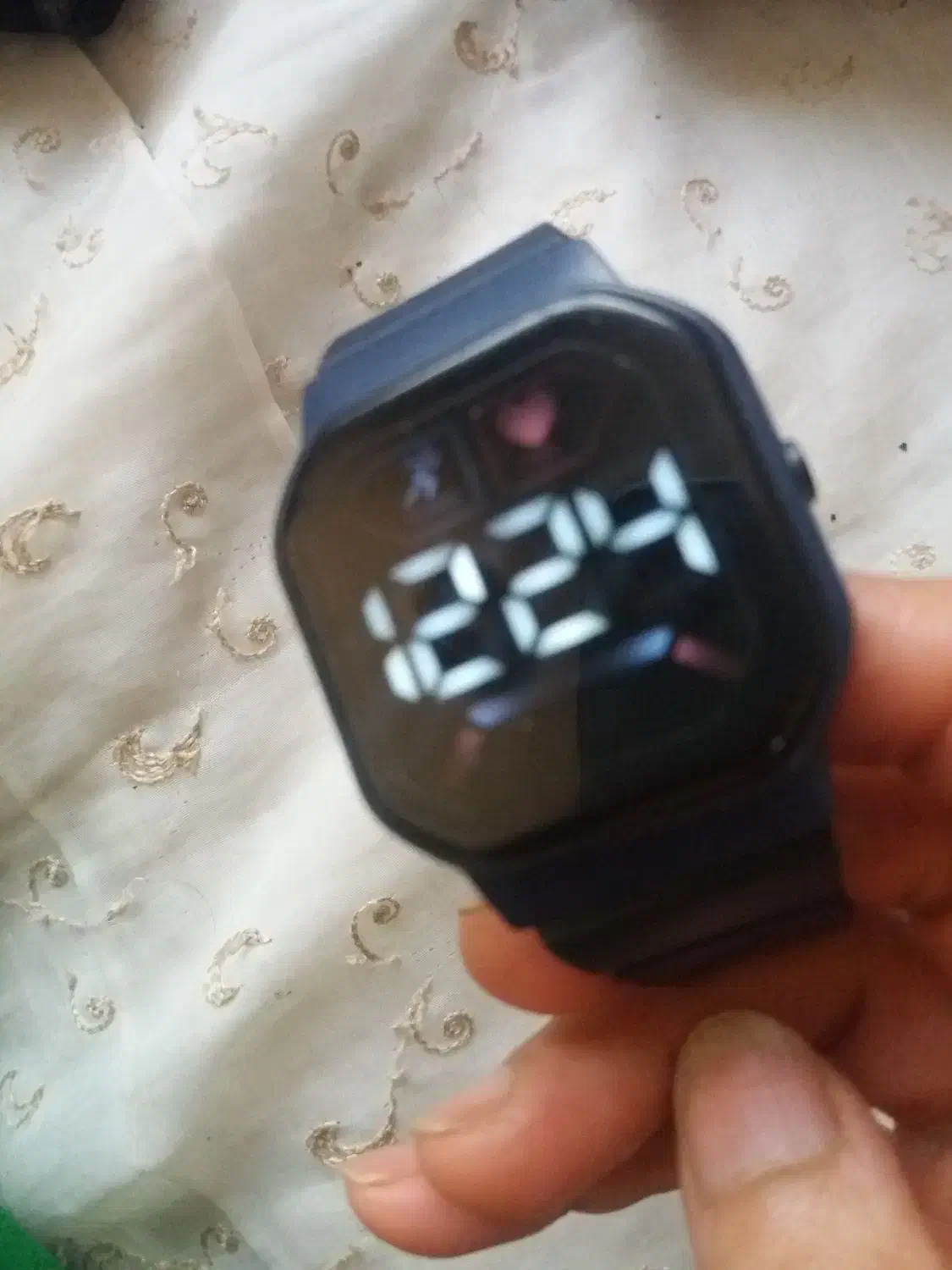 ساعت نو|ساعت|شاهینشهر, شهرک میلاد|دیوار