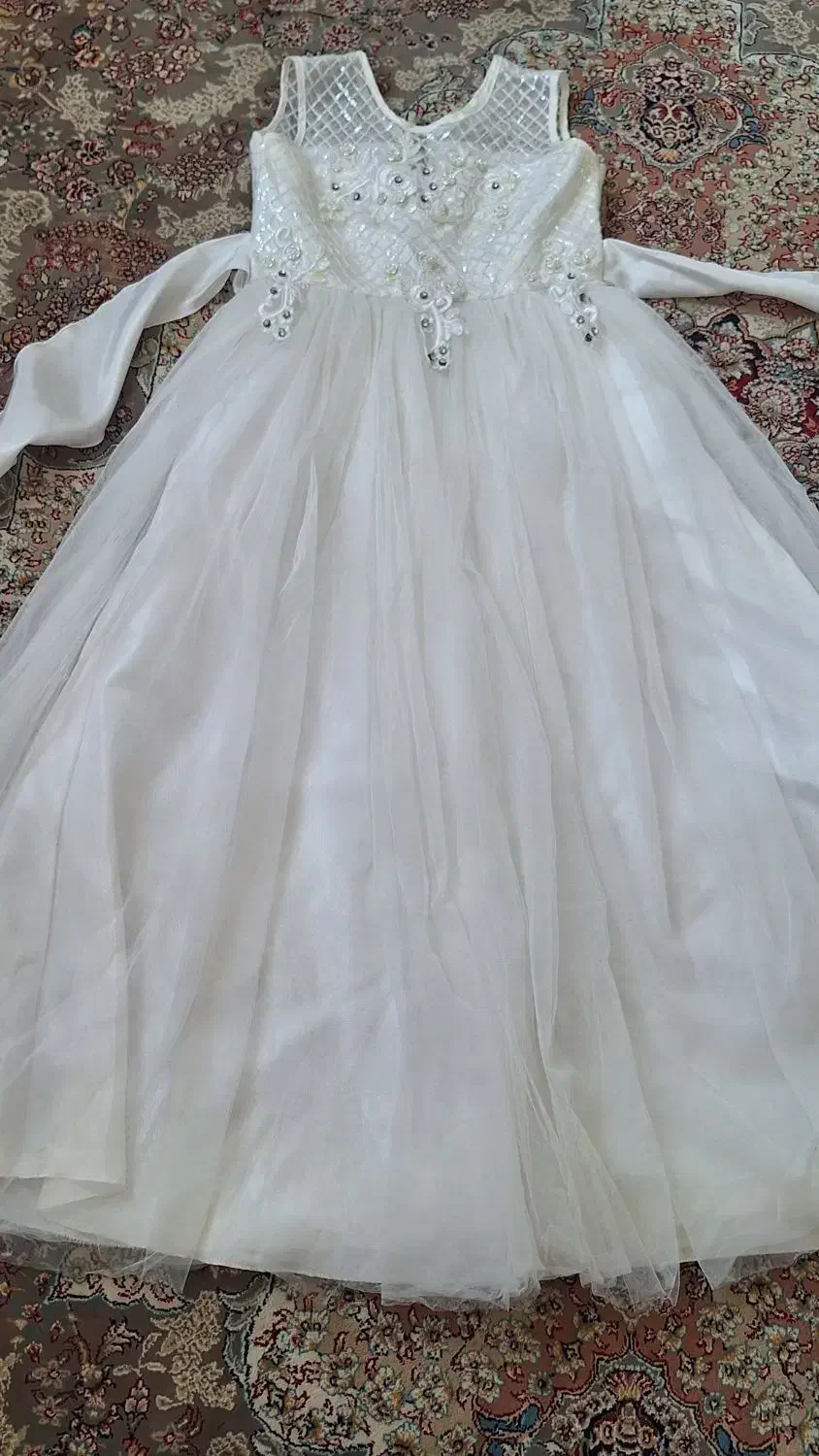 لباس عروس دخترانه ده سال|کفش و لباس بچه|قم, نخودی|دیوار