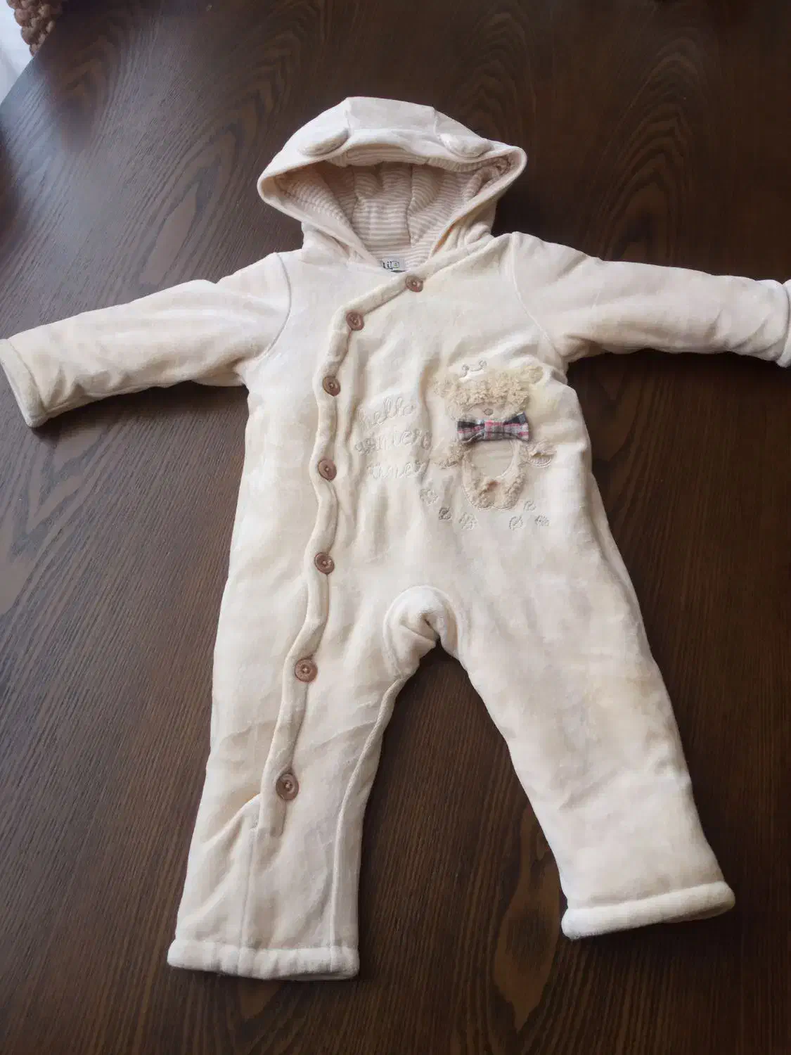 کاپشن سرهمی|کفش و لباس بچه|اندیشه, اندیشه فاز ۲|دیوار