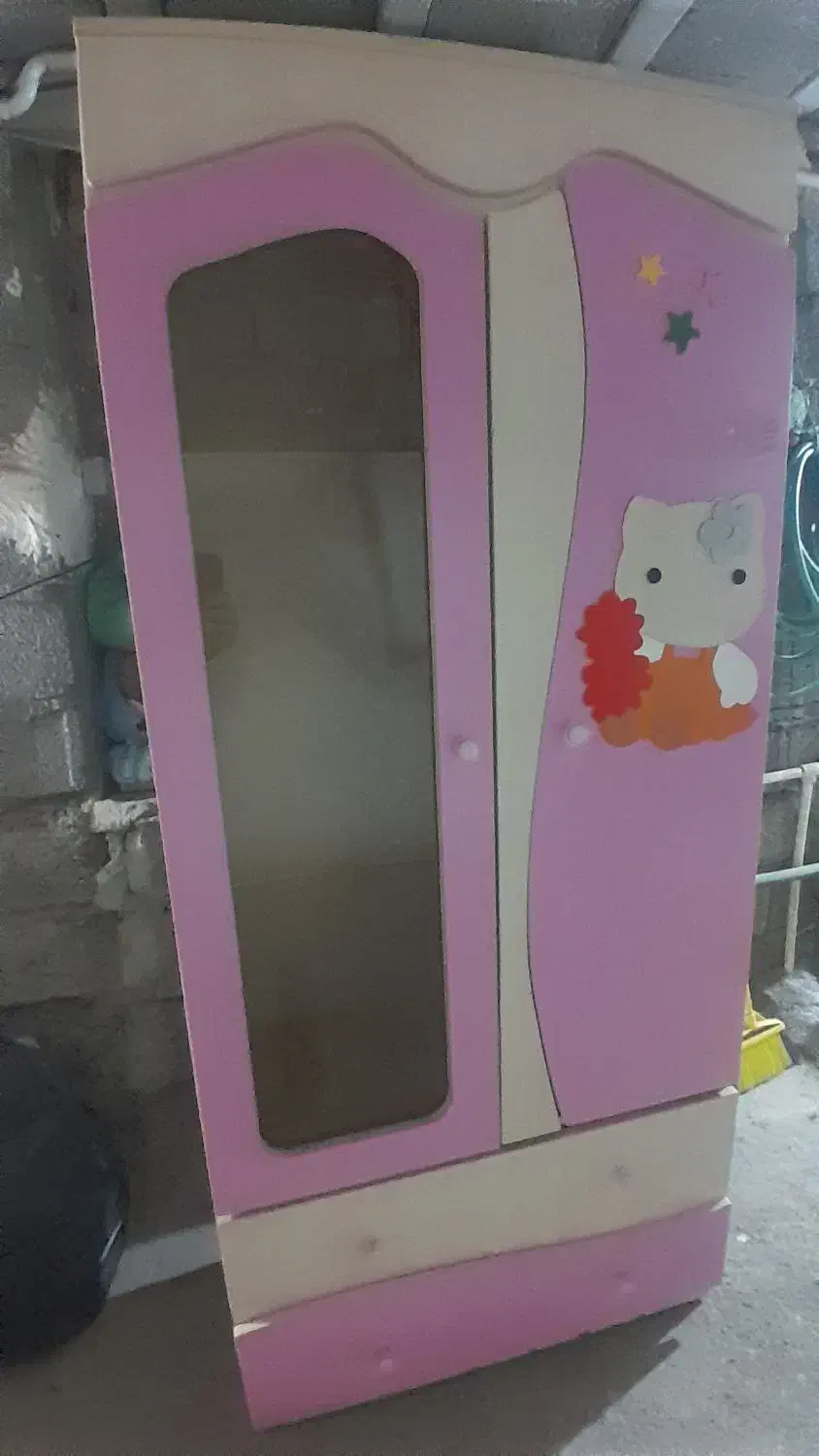 کمد|جاکفشی، کمد، دراور|رشت, حمیدیان|دیوار