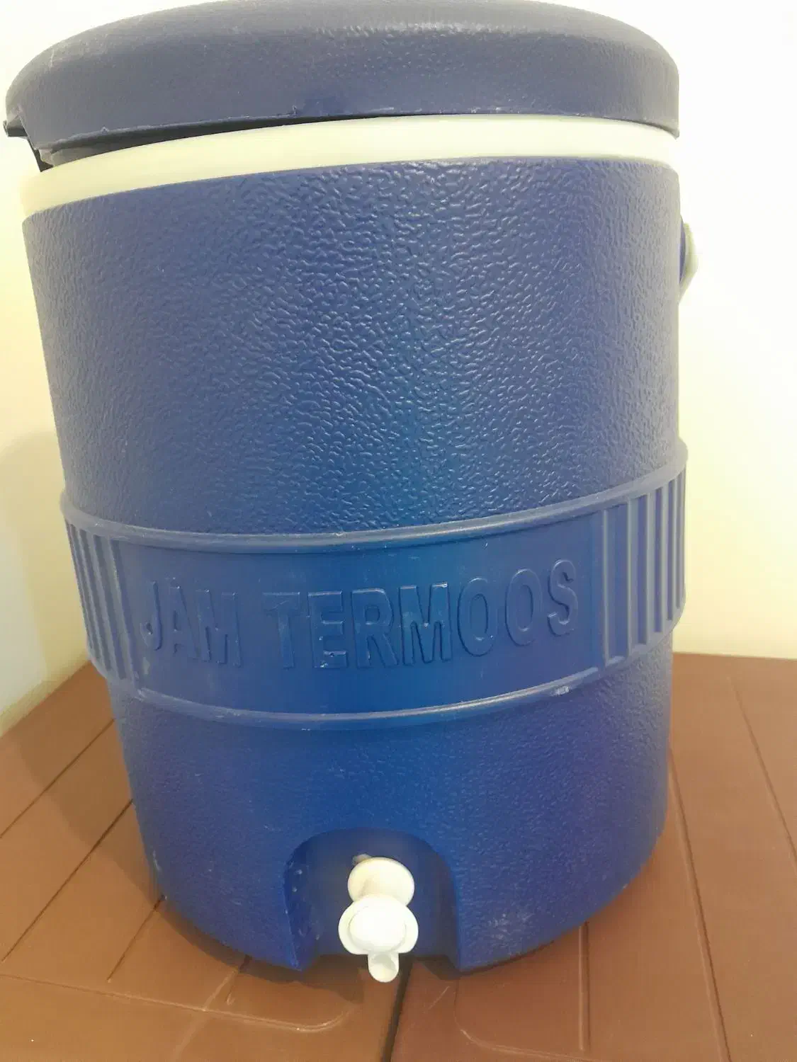 گلمن آب ۱۰ لیتری|ظروف نگهدارنده، پلاستیکی، یک‌بارمصرف|قزوین, |دیوار