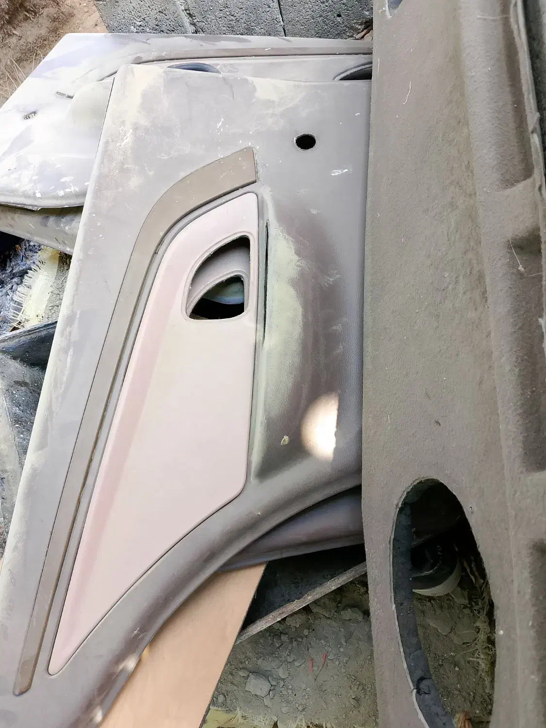 چراغ جلو ۴۰۵ و پارس.|قطعات یدکی و لوازم جانبی|میناب, |دیوار