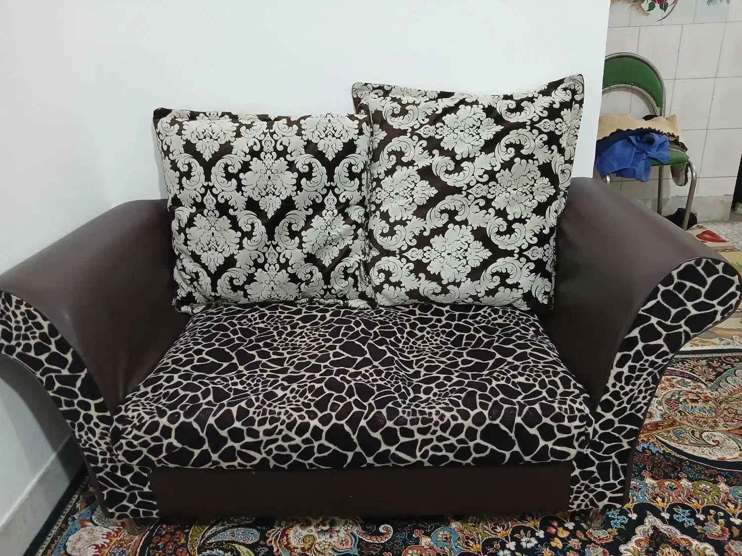 مبل7نفره|مبلمان خانگی و میز عسلی|فلاورجان, |دیوار