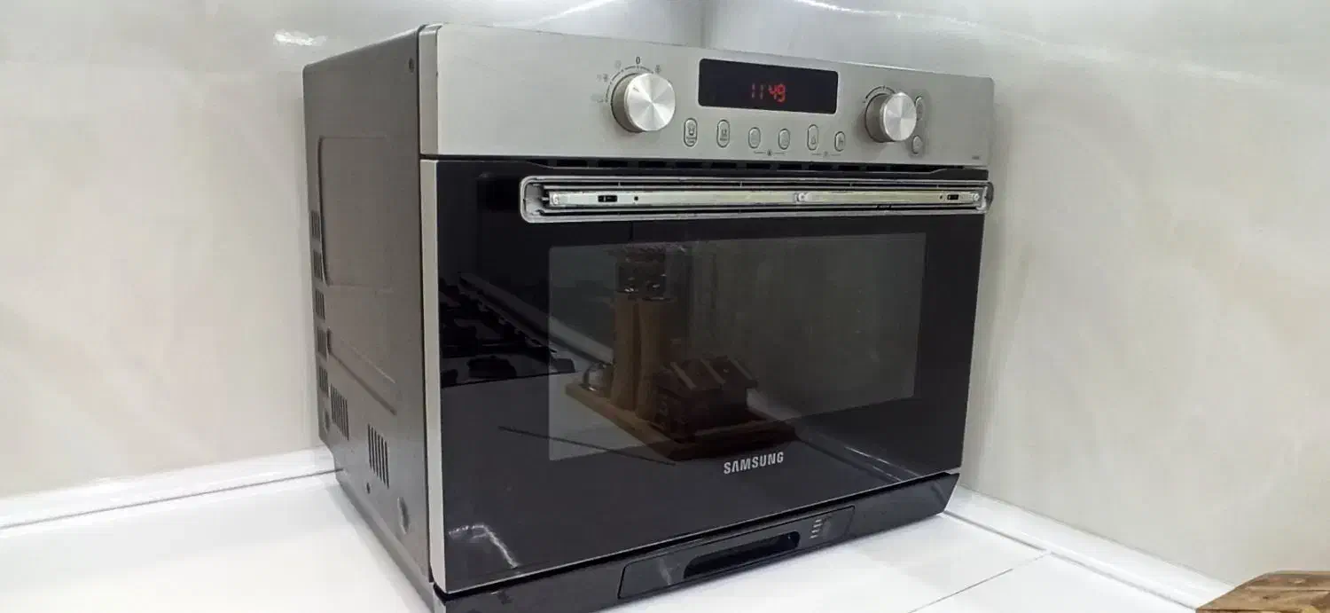 ماکروویو سامی۷|اجاق گاز و لوازم برقی پخت‌وپز|شاهین‌شهر, نظامی|دیوار